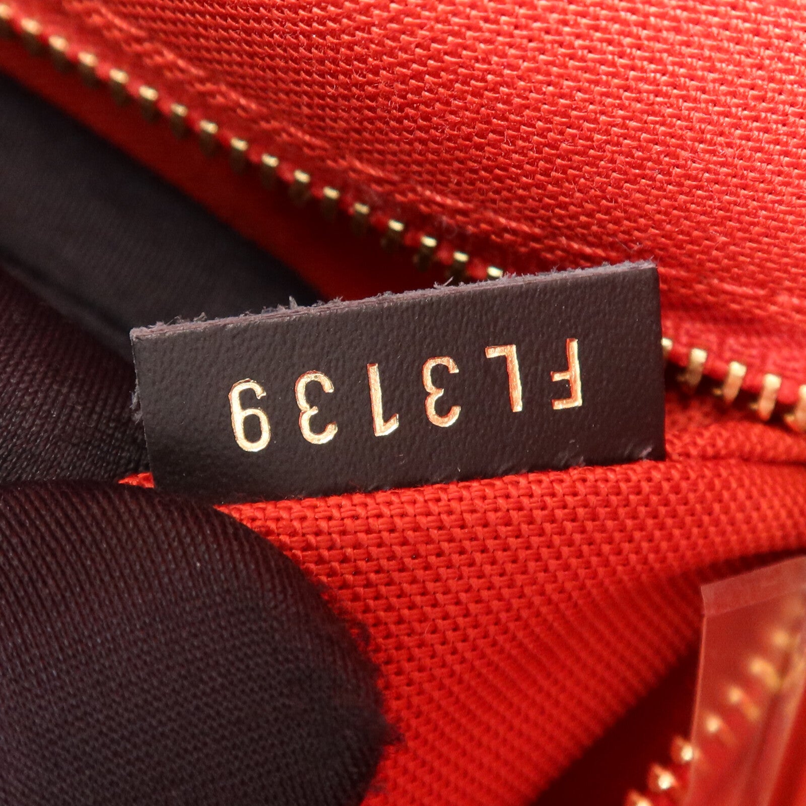 LOUIS VUITTON 【激減優惠】Monogram Giant OnTheGo GM金扣手挽肩背兩用袋