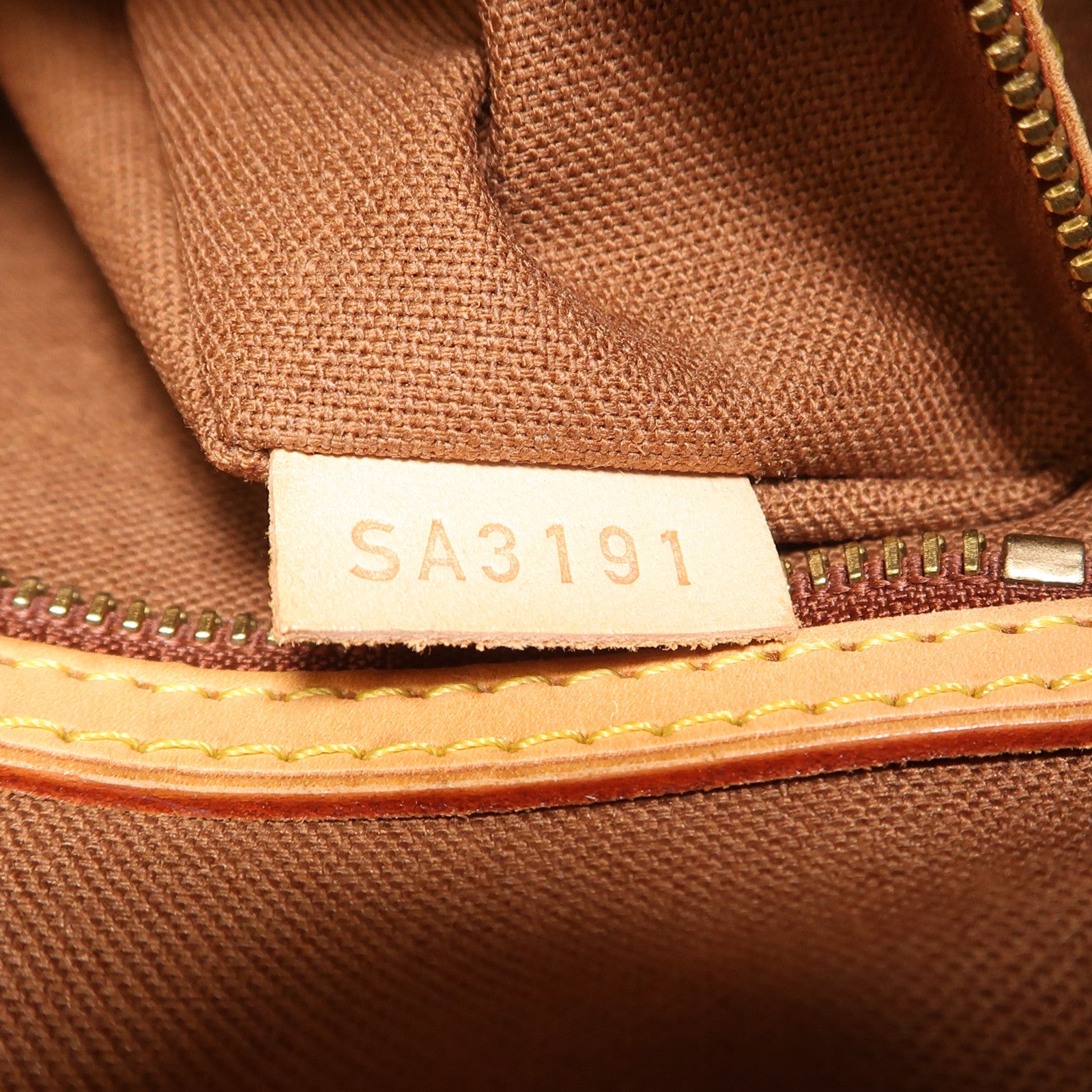 LOUIS VUITTON Monogram Batignolles Horizontal金扣肩背袋