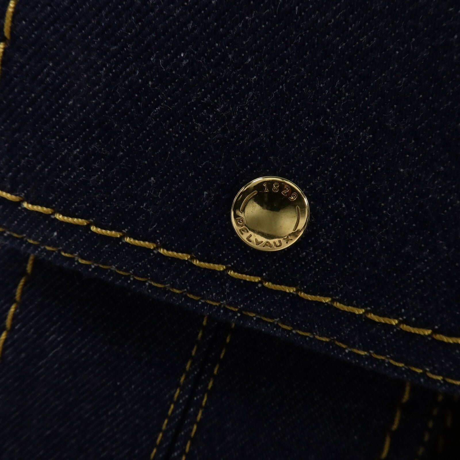 Delvaux 牛仔布Brillant Trench手挽肩背兩用袋