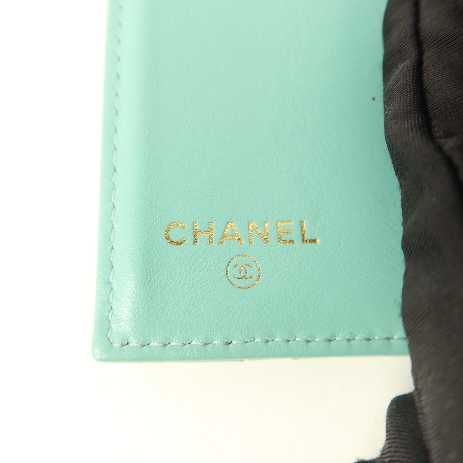 CHANEL 牛皮皮革Trifold Wallet錢包