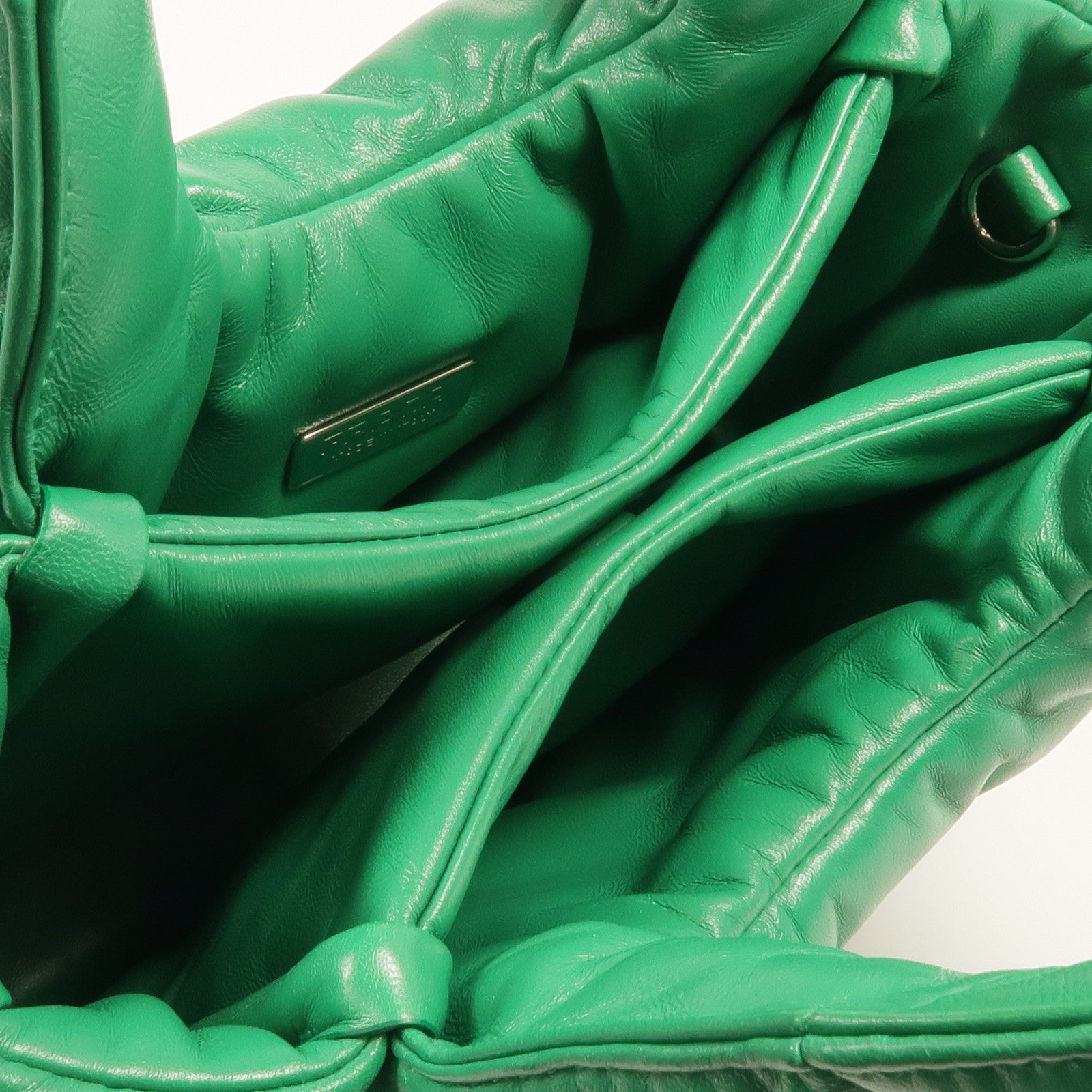 PRADA 【激減優惠】Nappa皮革Small Soft Padded Bag銀扣手挽肩背兩用袋