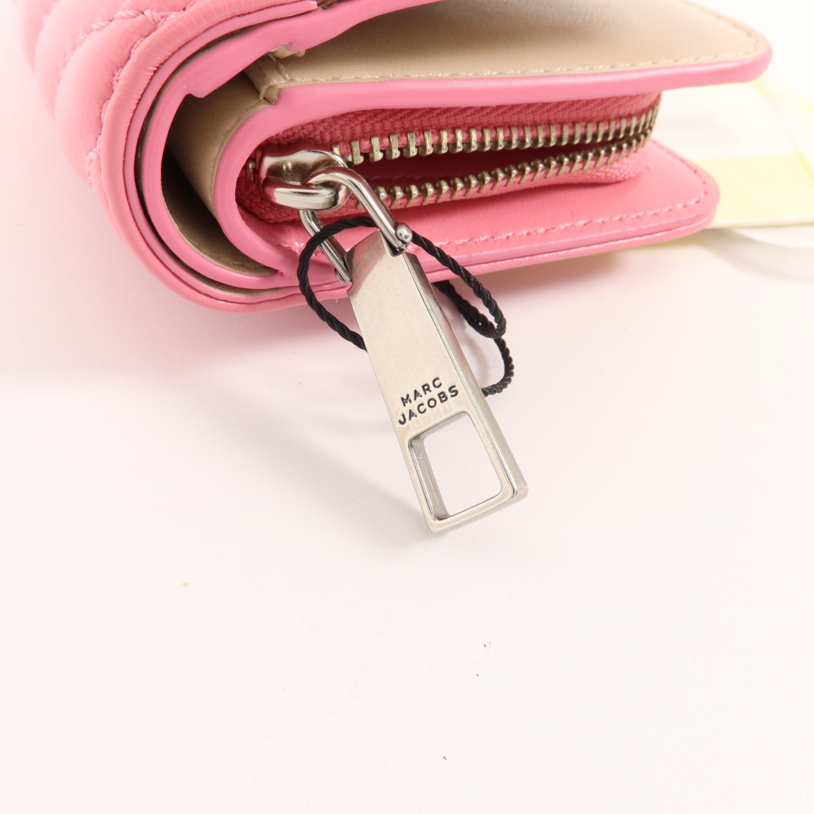 MARC JACOBS 【激減優惠】羊皮皮革The Glam Shot Wallet錢包