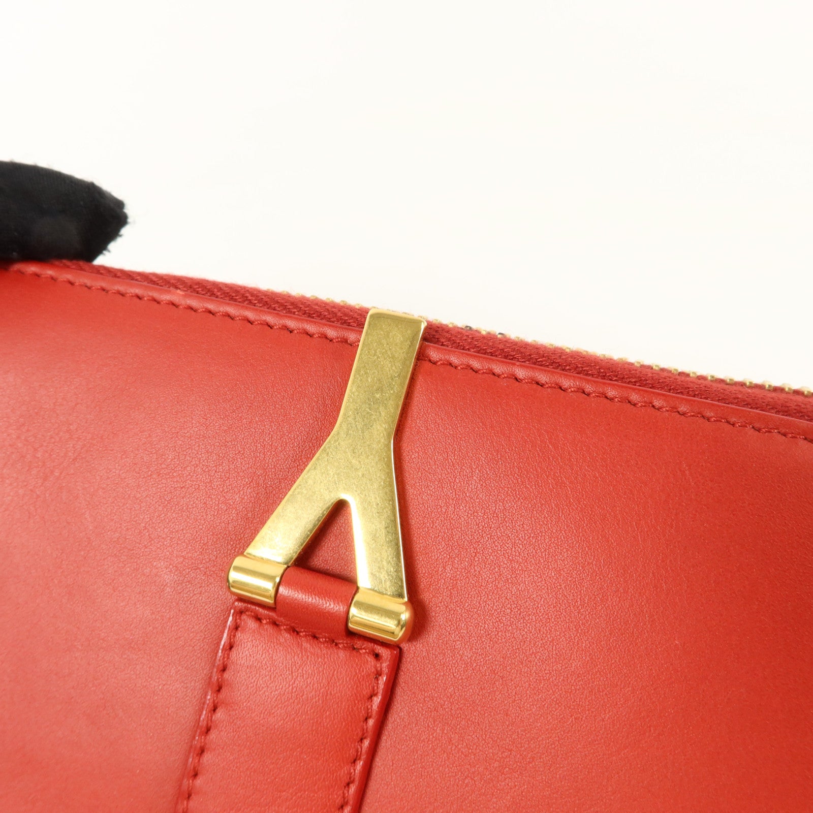 SAINT LAURENT 牛皮皮革Long Round Wallet長錢包