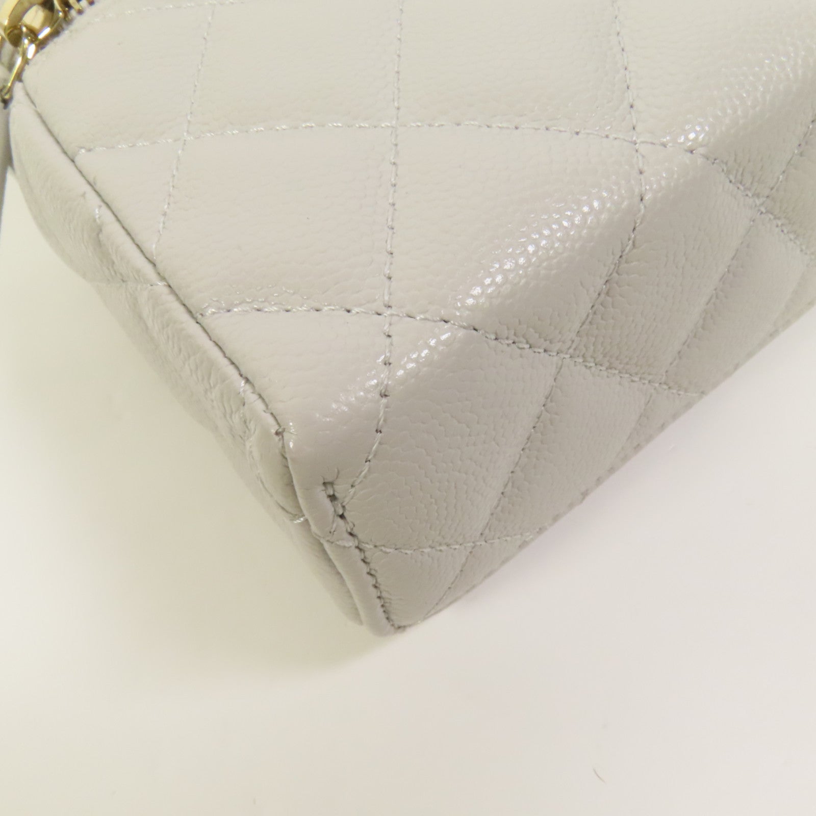 CHANEL 牛皮皮革Vanity Case金扣鏈帶手挽肩背兩用袋