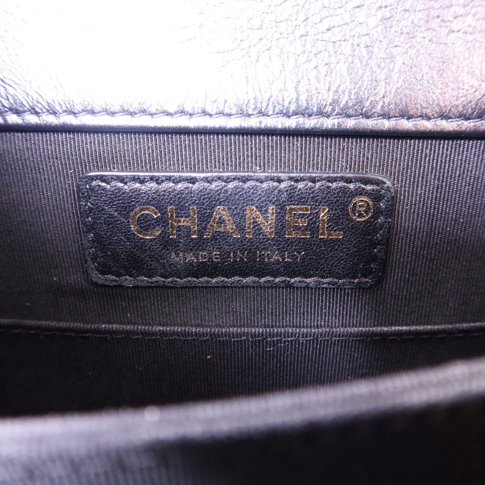 CHANEL 【激減優惠】牛皮皮革Boy Chanel North South金扣鏈帶肩背袋