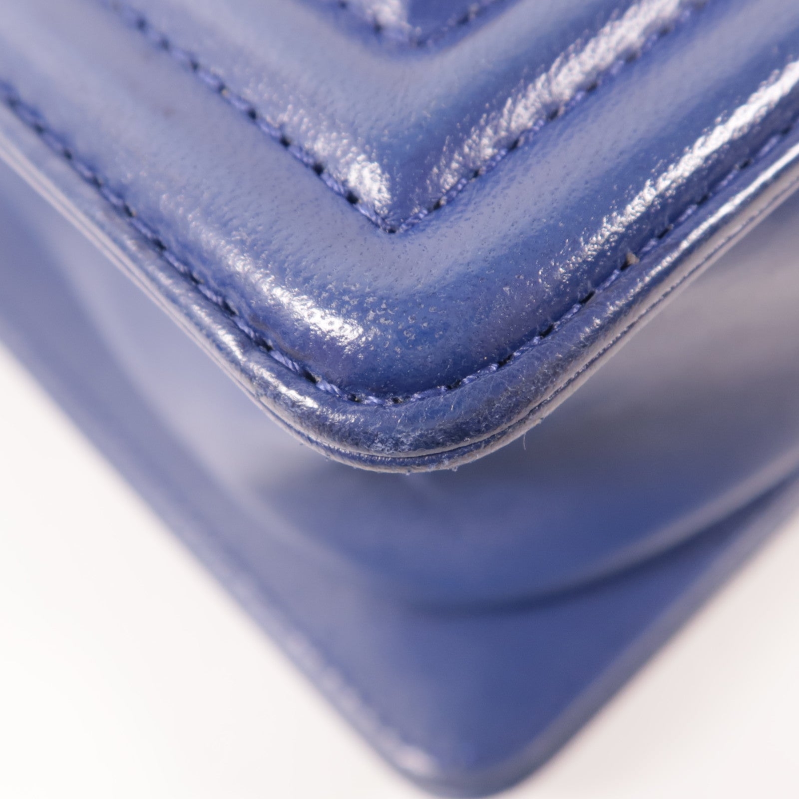 CHANEL (PRICE DOWN) CC Boy 25cm Shoulder Bag #23232297 Lambskin Leather Navy