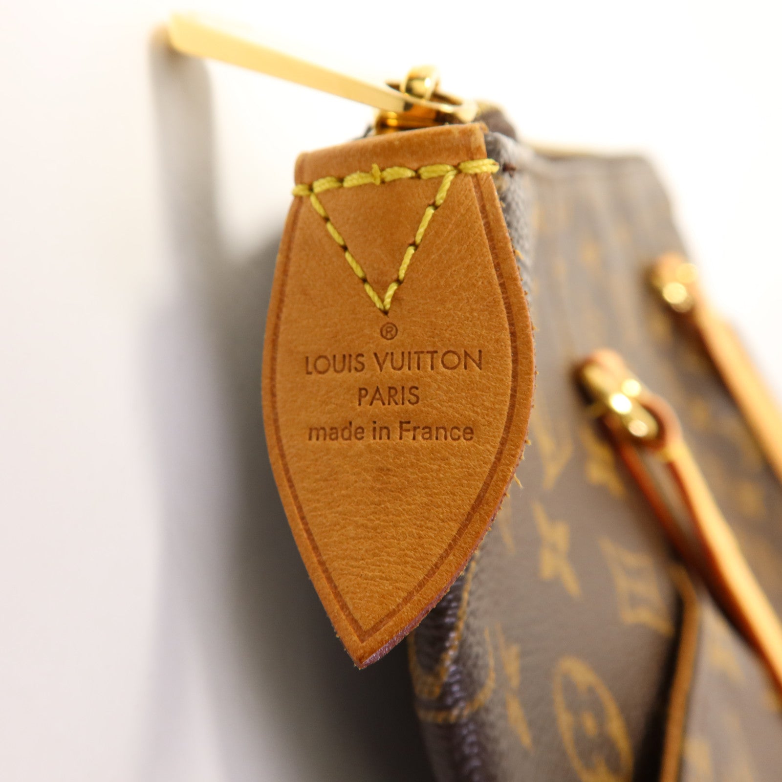 LOUIS VUITTON Monogram Totally MM金扣肩背袋棕色