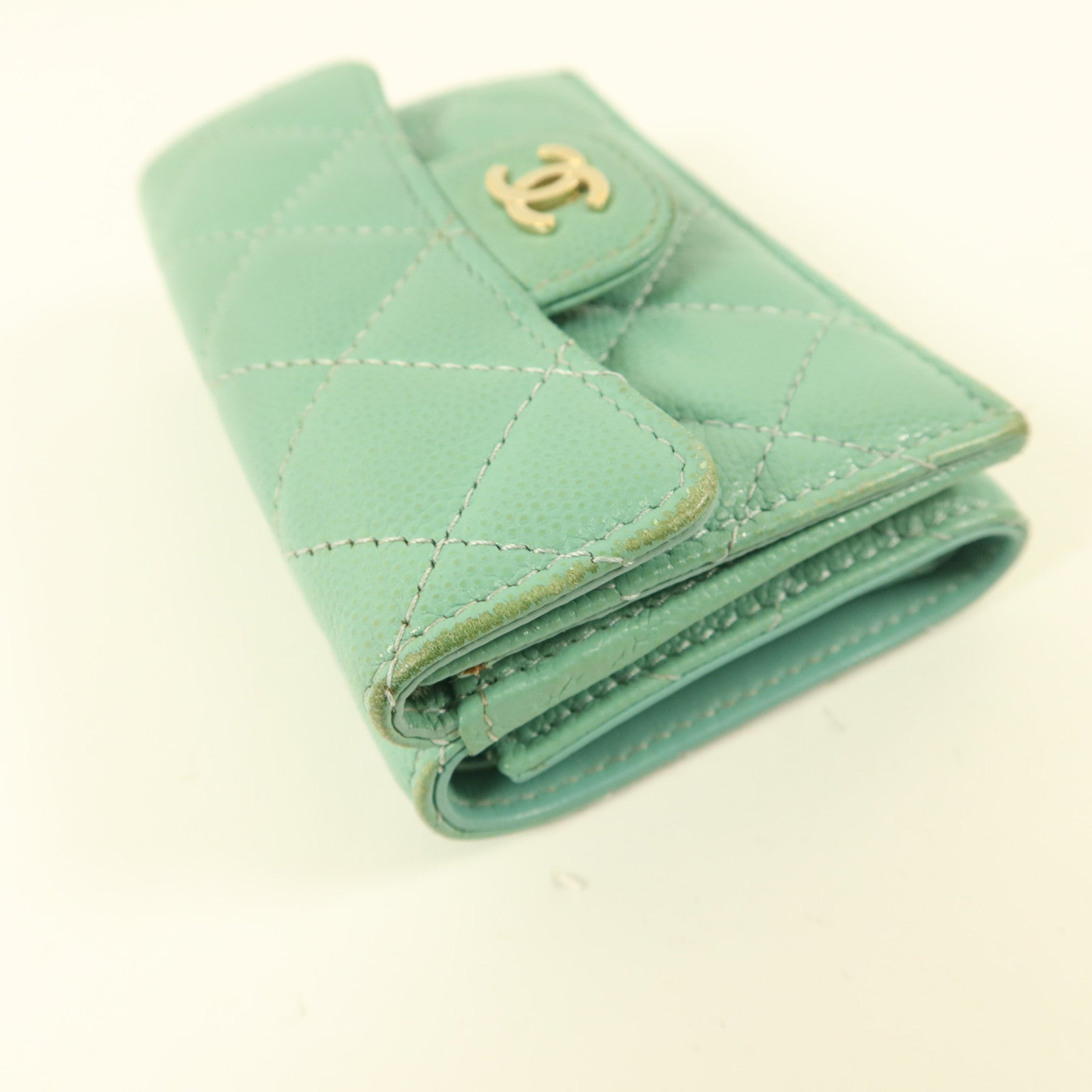 CHANEL 牛皮皮革Trifold Wallet錢包