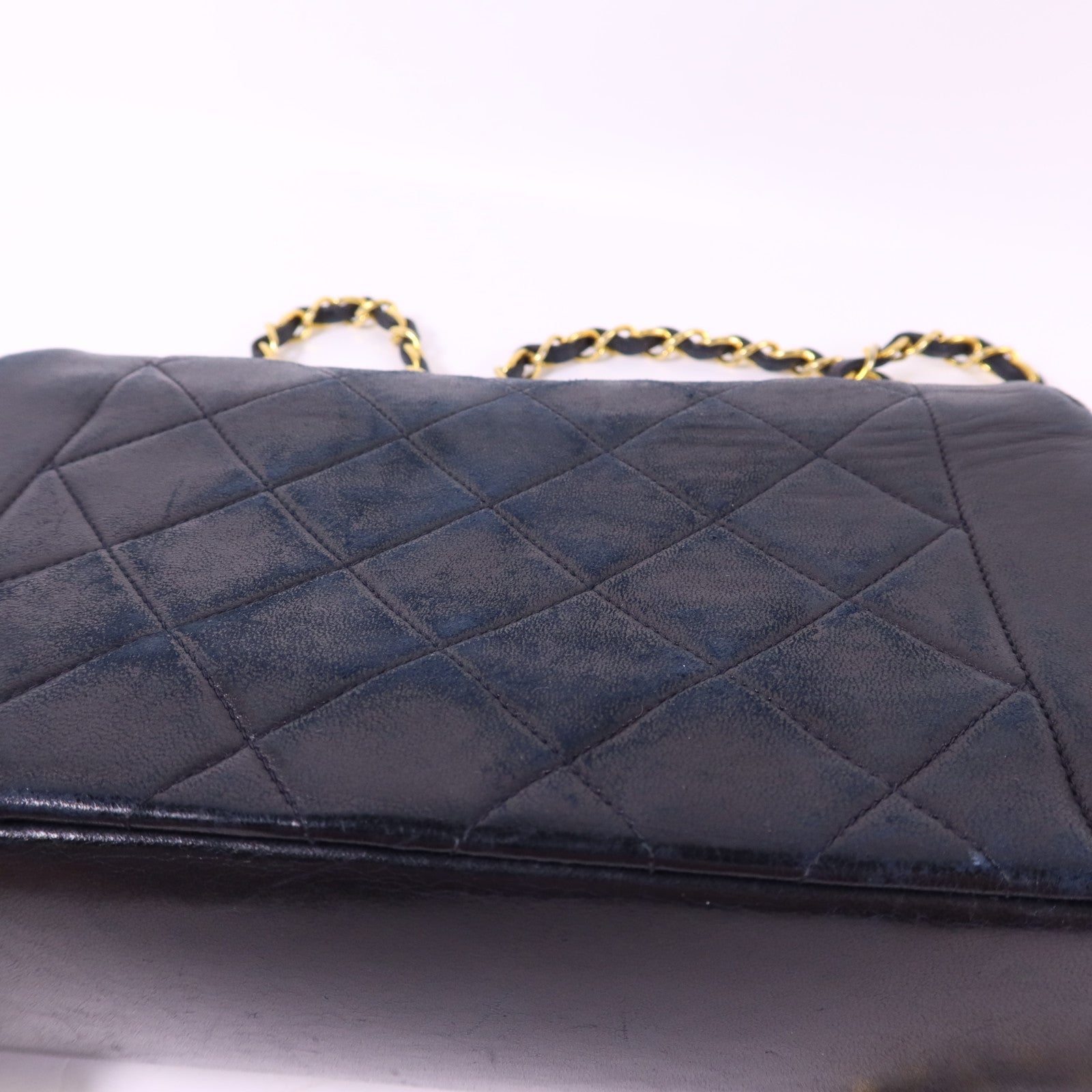 CHANEL 羊皮皮革Diana金扣鏈帶肩背袋