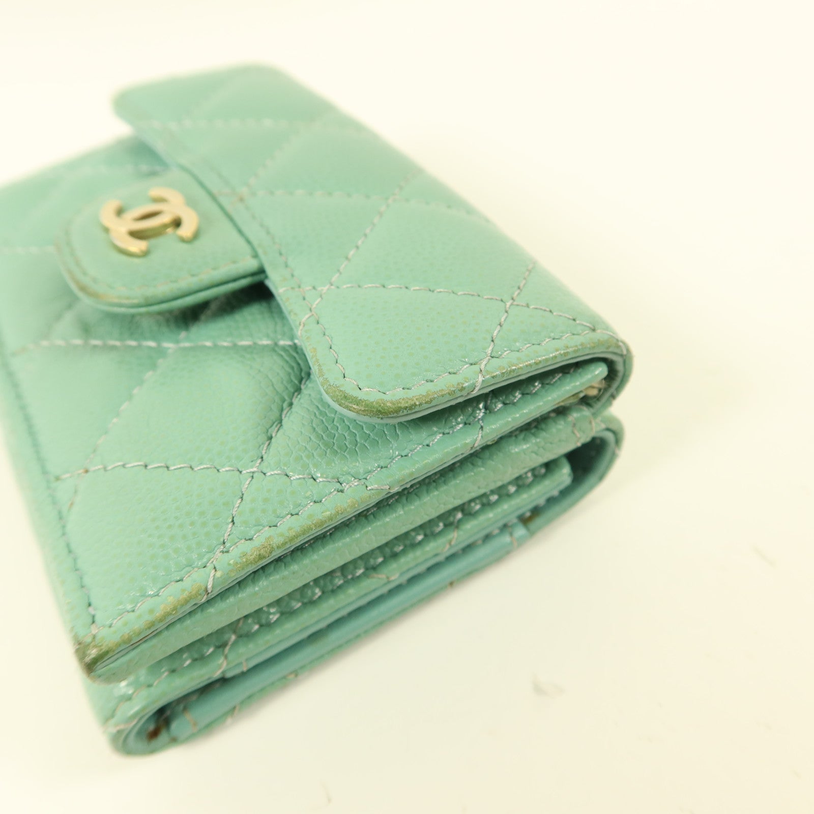 CHANEL 牛皮皮革Trifold Wallet錢包
