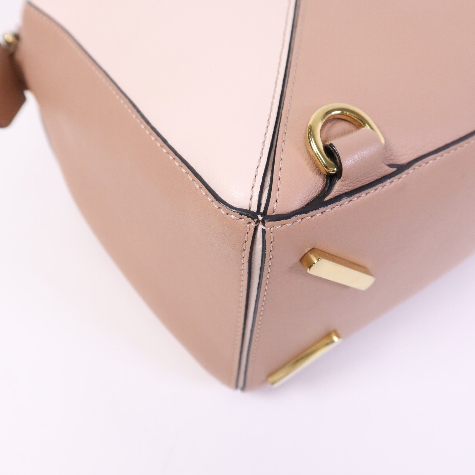 LOEWE 牛皮皮革Puzzle Medium金扣手挽肩背兩用袋