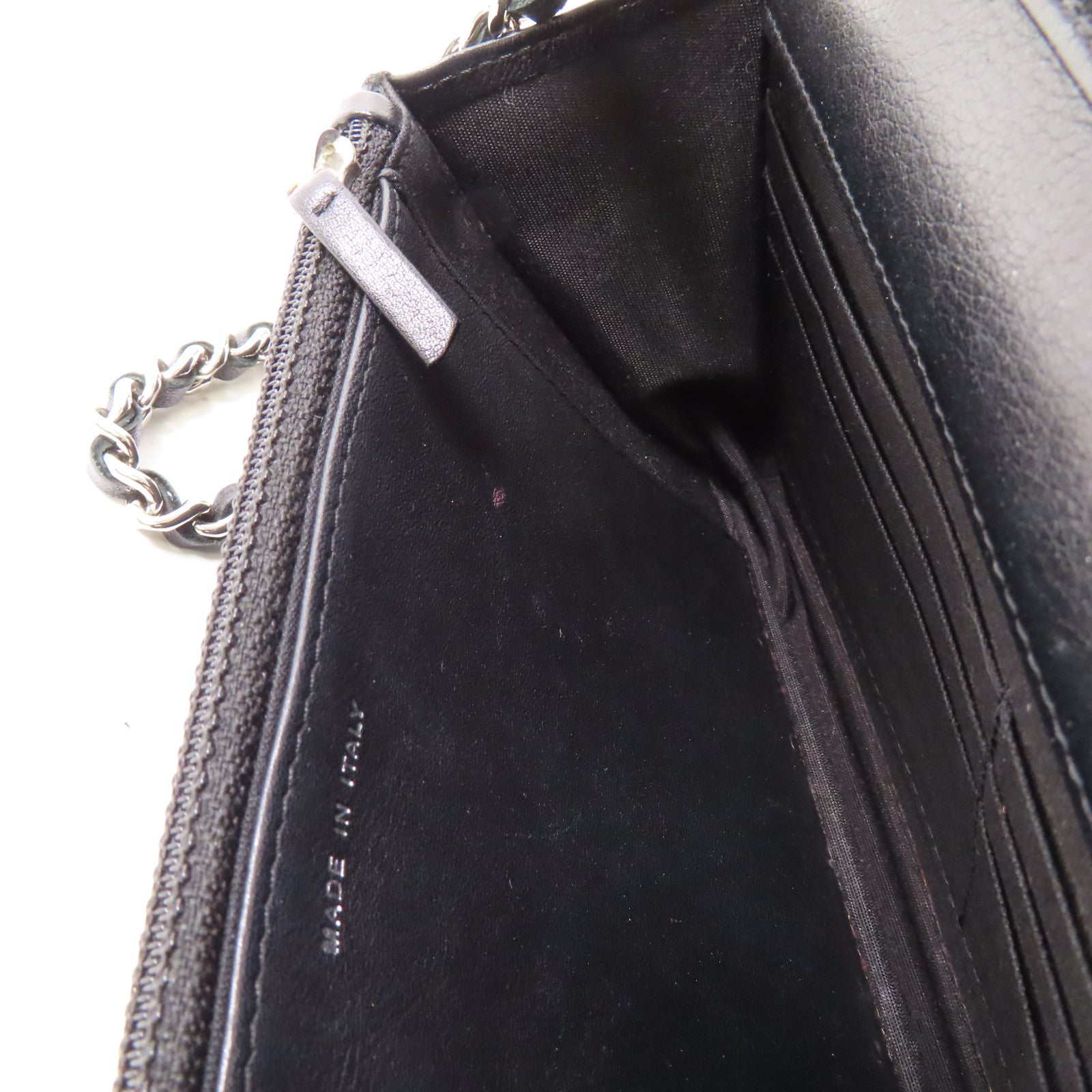 CHANEL 漆皮皮革Boy Wallet On Chain銀扣鏈帶肩背袋