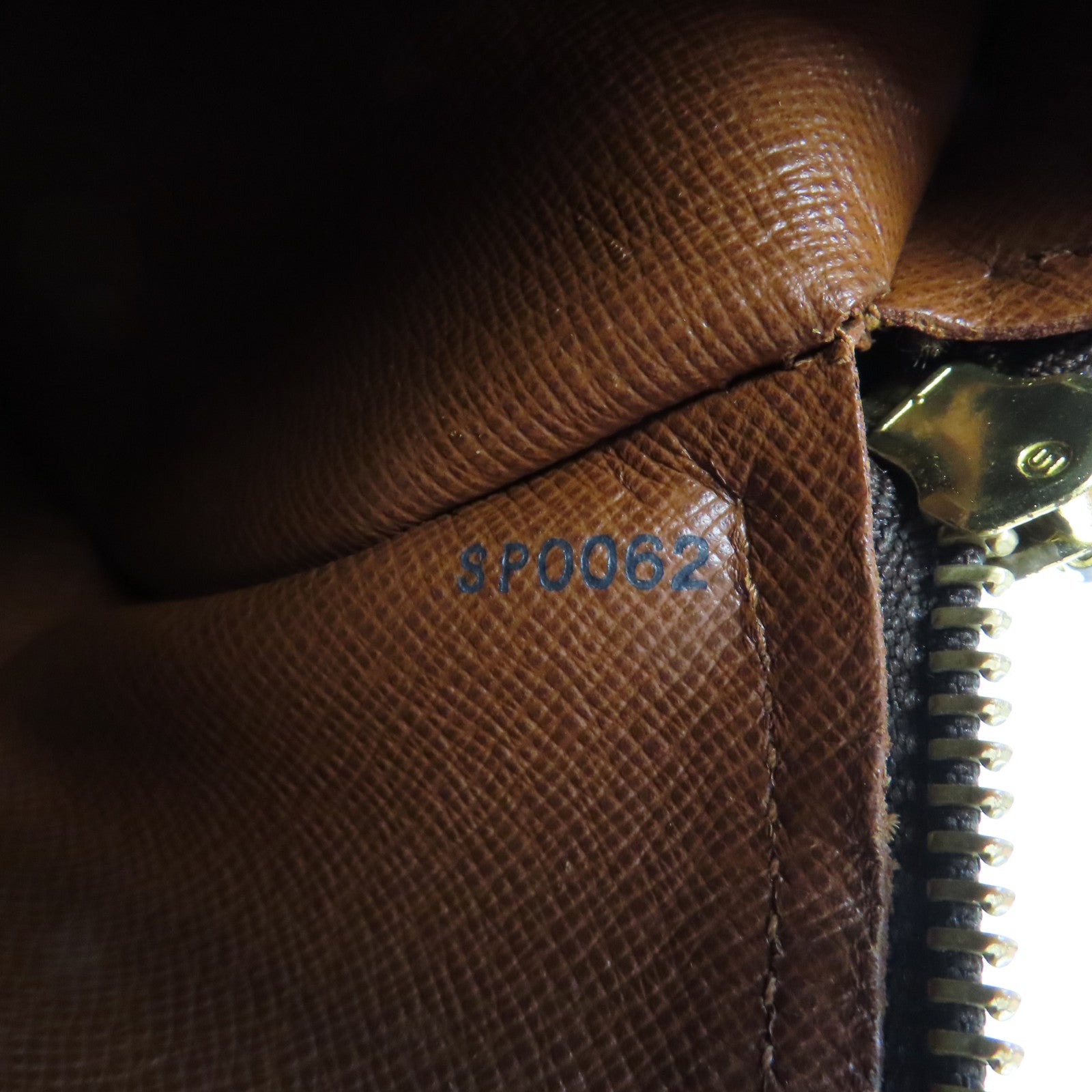 LOUIS VUITTON Monogram Papillon PM金扣肩背袋棕色