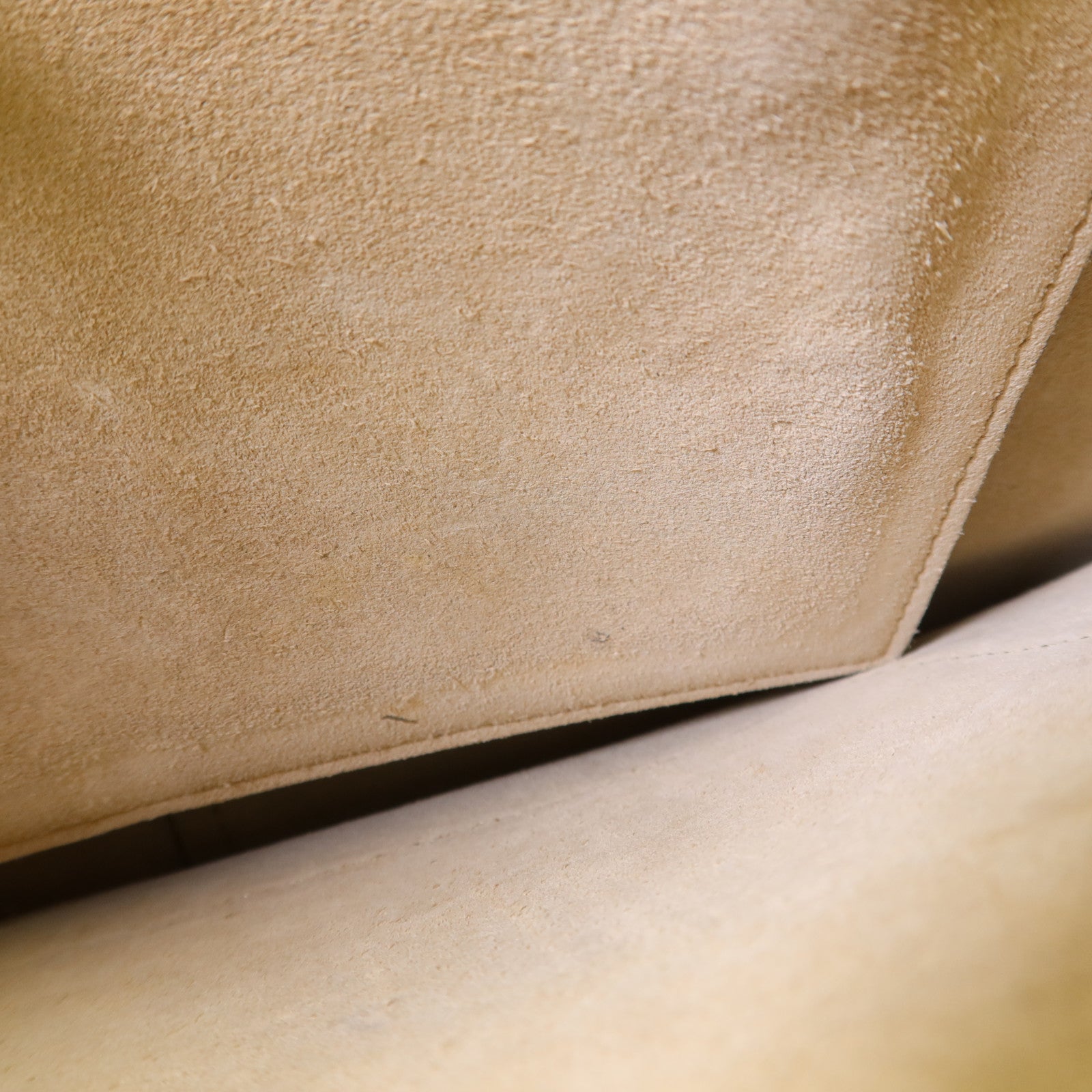 Chloe 牛皮皮革/麂皮皮革Faye金扣肩背袋