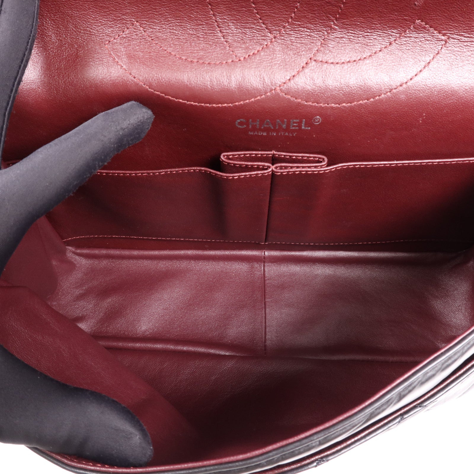 CHANEL 牛皮皮革2.55銀扣鏈帶肩背袋