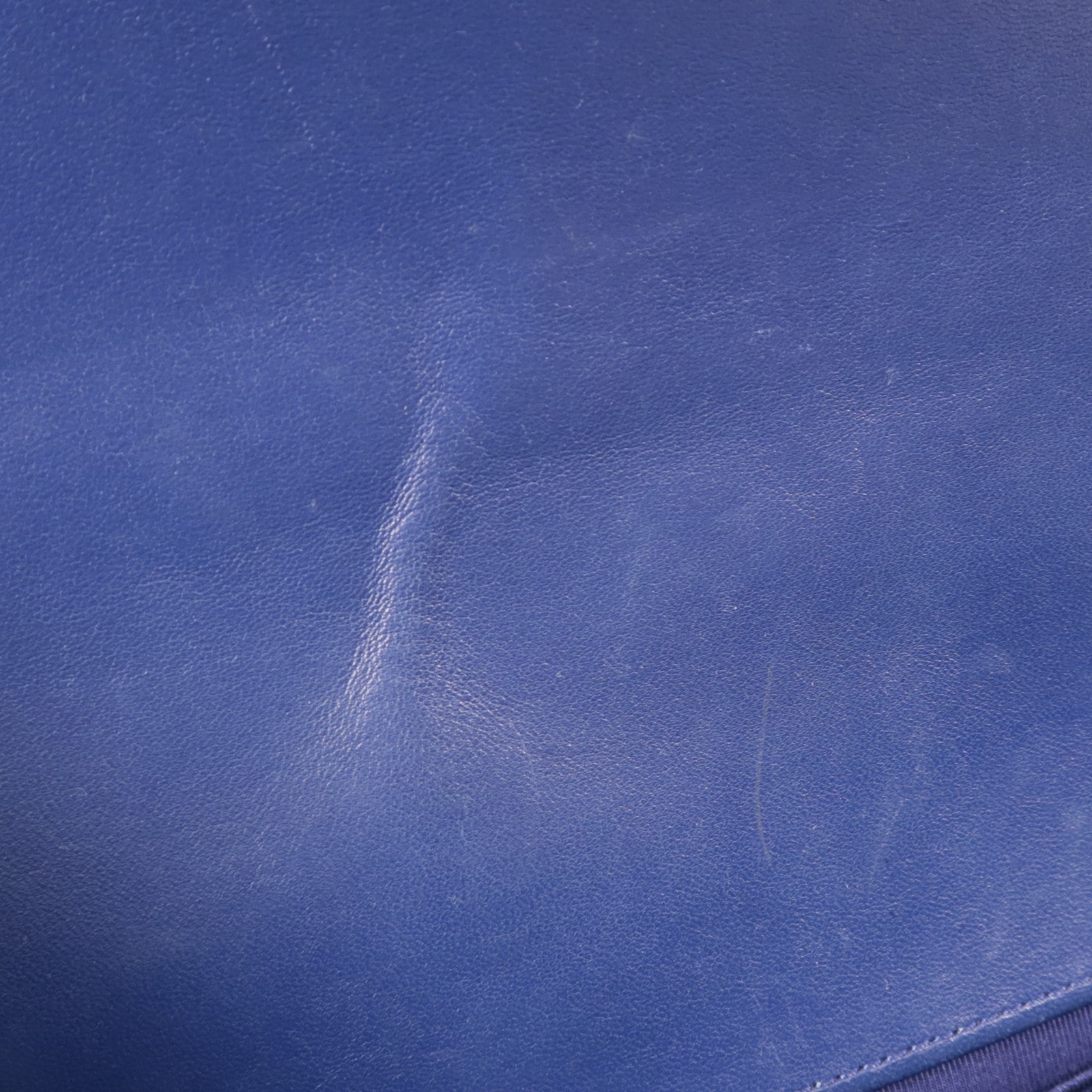 CHANEL (PRICE DOWN) CC Boy 25cm Shoulder Bag #23232297 Lambskin Leather Navy