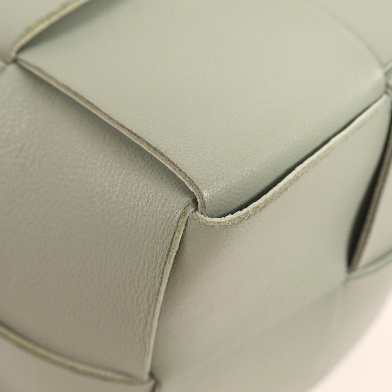 BOTTEGA VENETA 牛皮皮革Cassette Bucket肩背袋