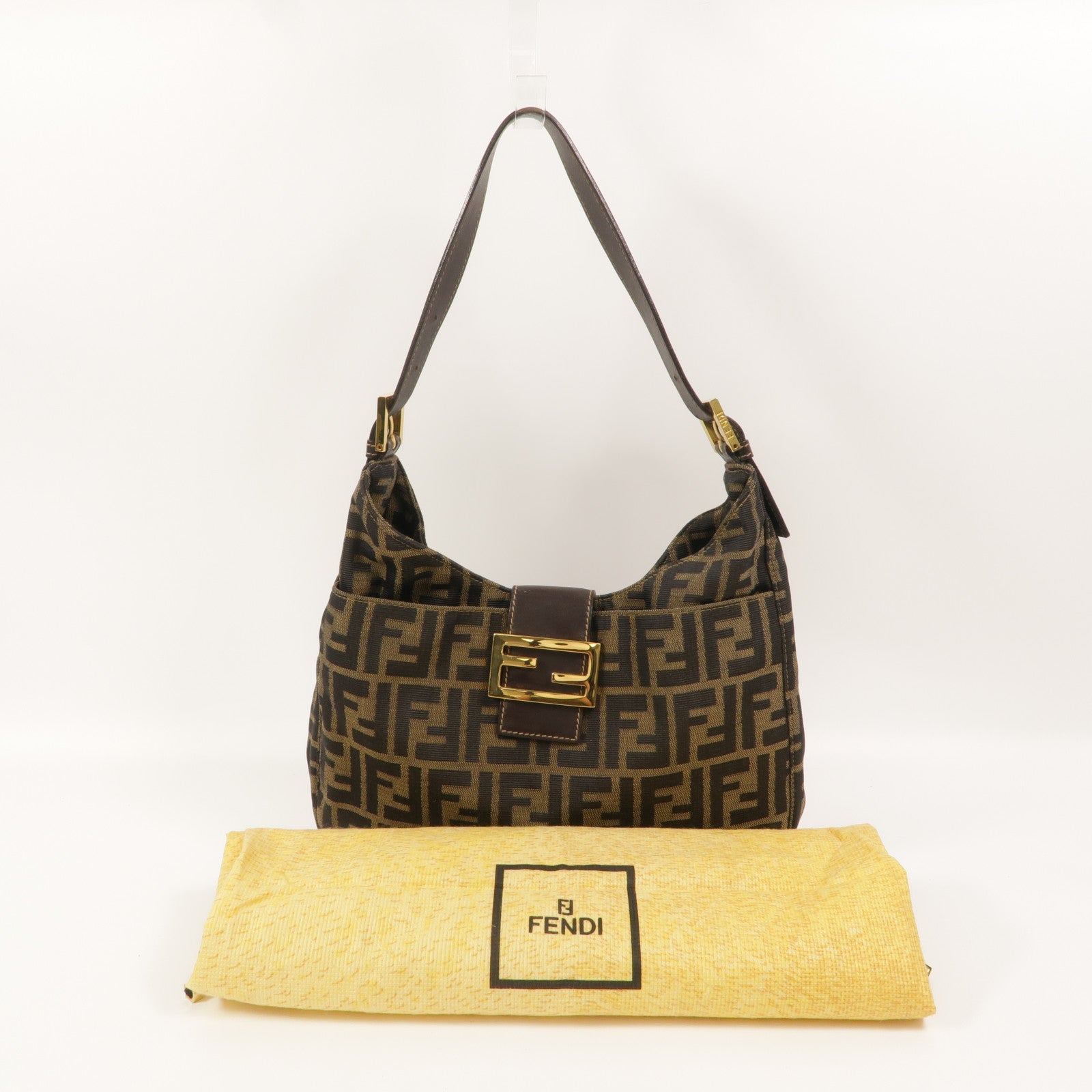FENDI 帆布Zucca Hobo肩背袋
