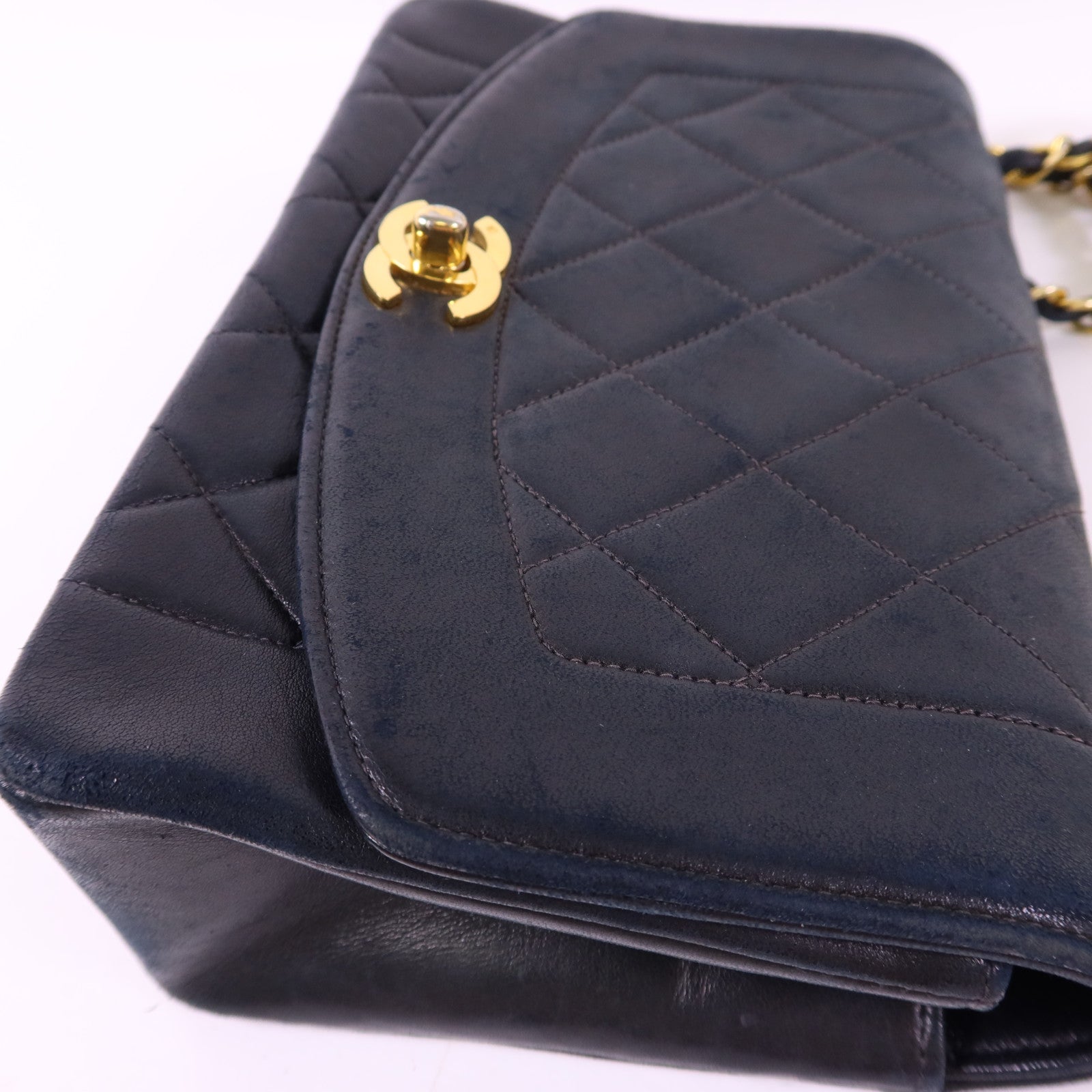 CHANEL 羊皮皮革Diana金扣鏈帶肩背袋