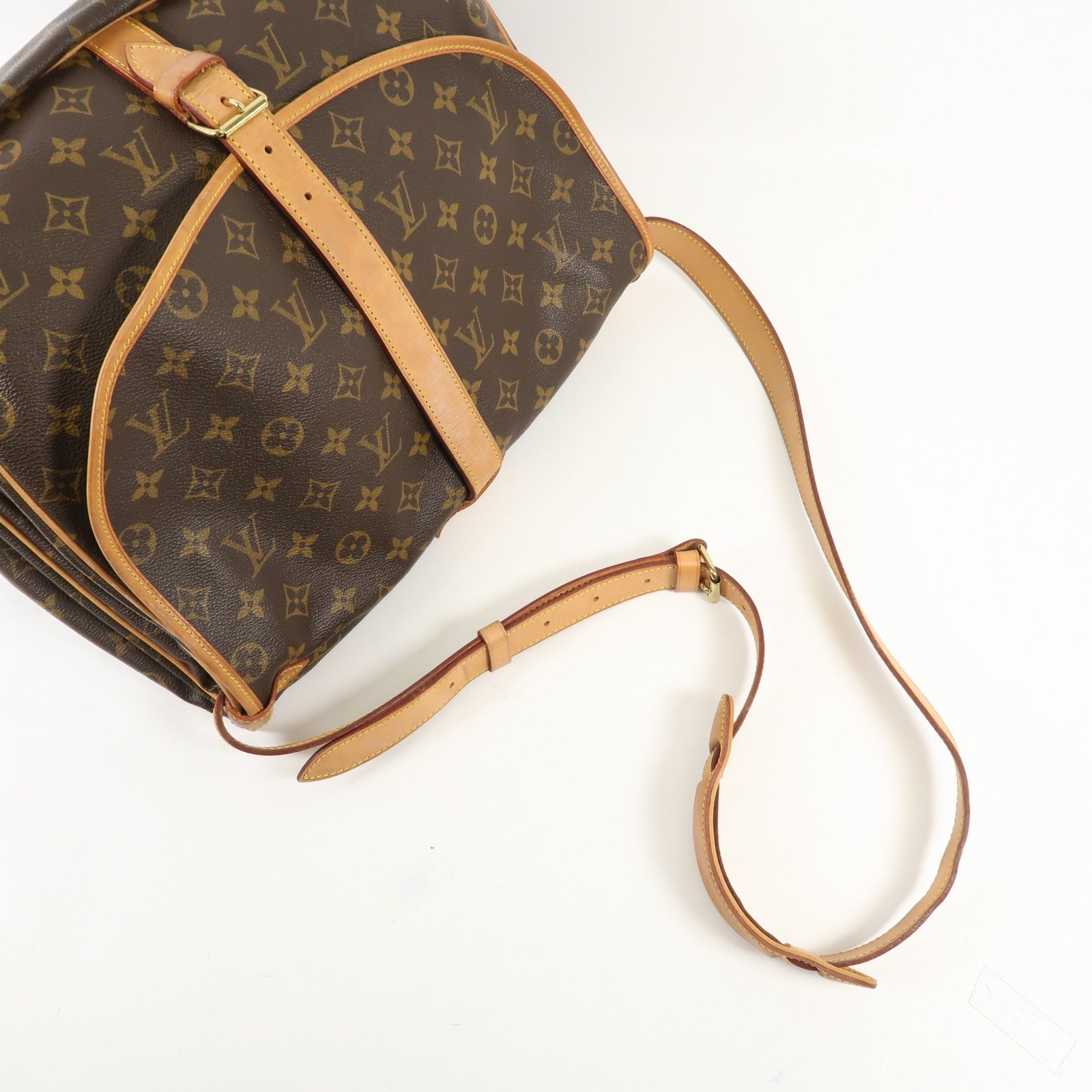 LOUIS VUITTON Monogram Saumur 35金扣肩背袋