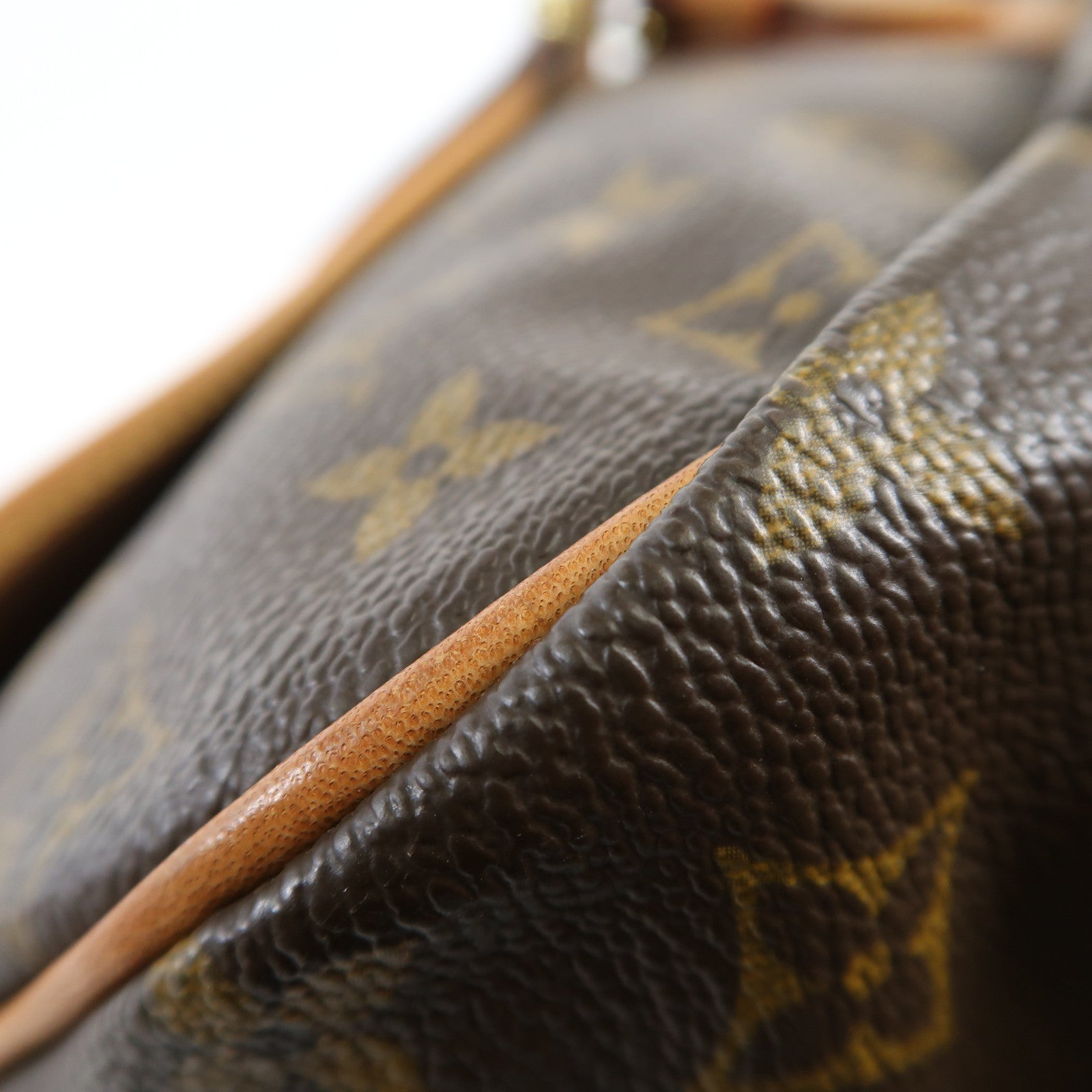 LOUIS VUITTON Monogram Saumur 35金扣肩背袋