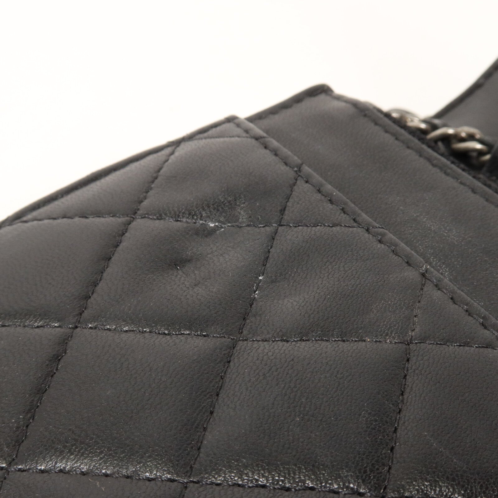 CHANEL 羊皮皮革Boy Wallet On Chain鏈帶肩背袋