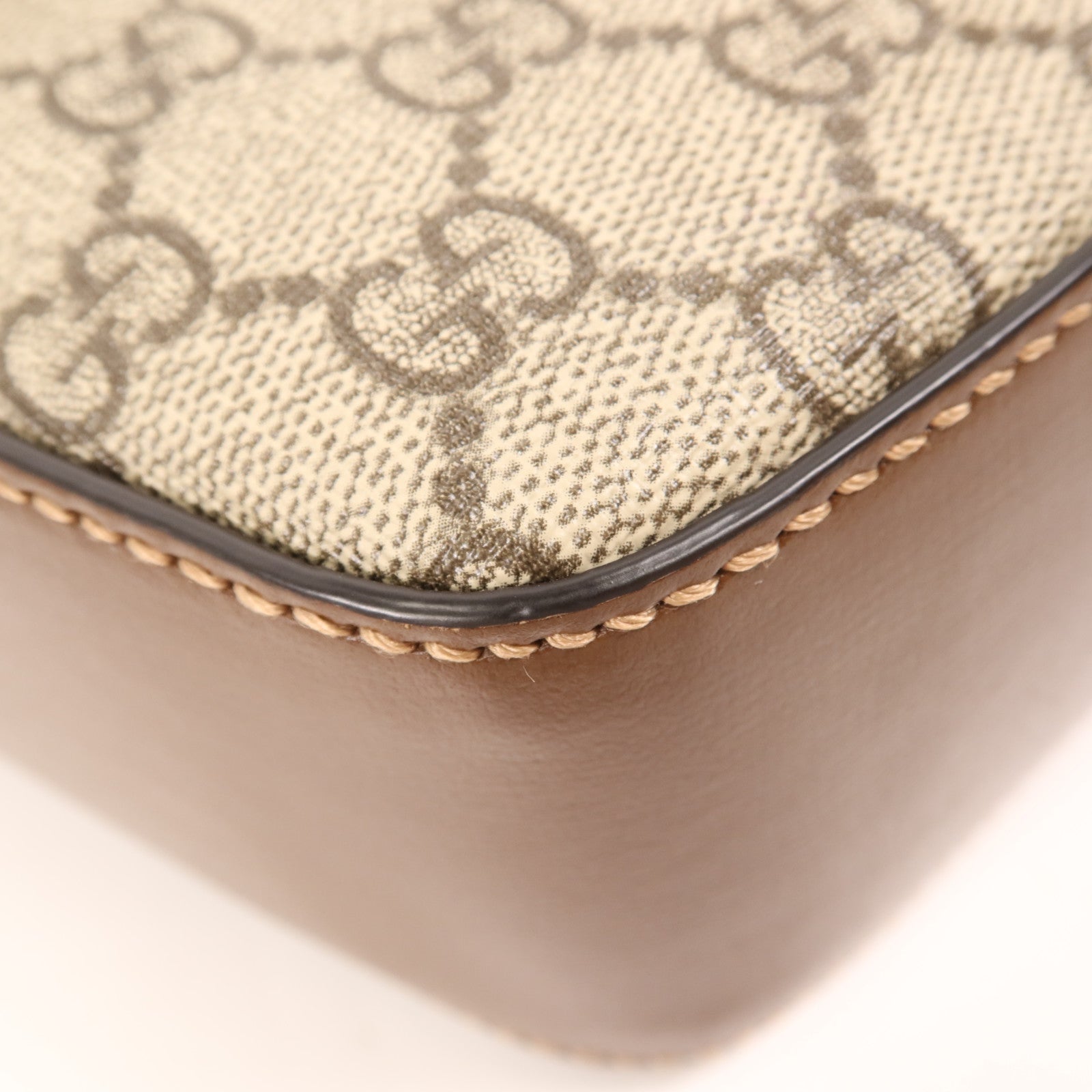 GUCCI 塗層帆布Shoulder Bag金扣肩背袋