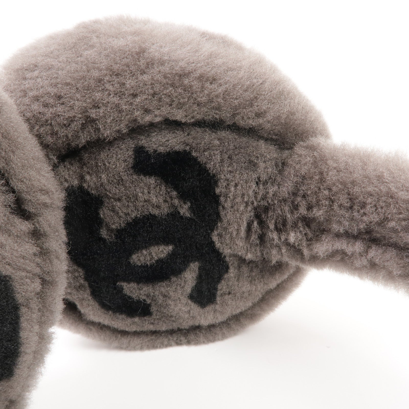 CHANEL Sheep Shearling Earmuffs耳罩