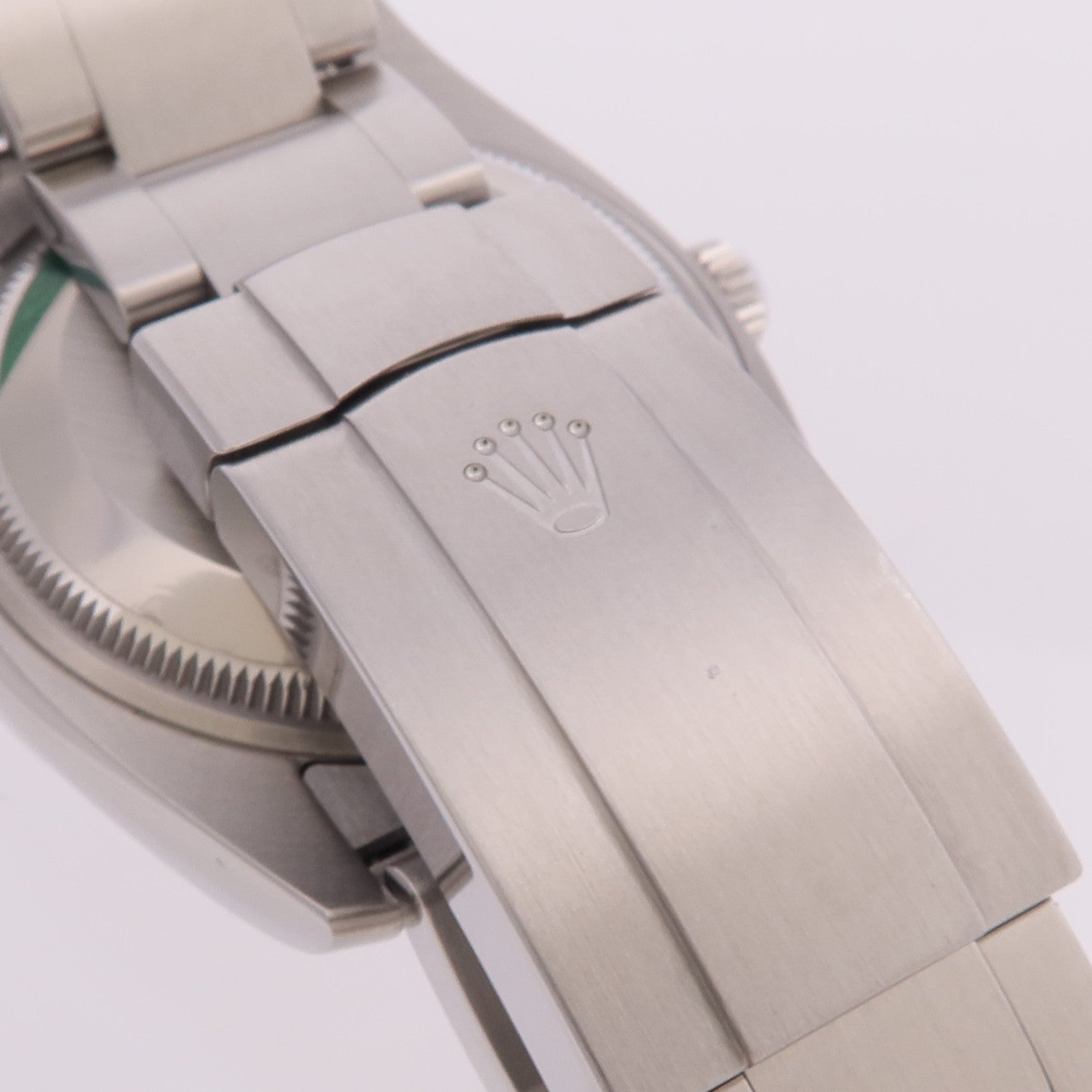 ROLEX Oyster Perpetual 114200