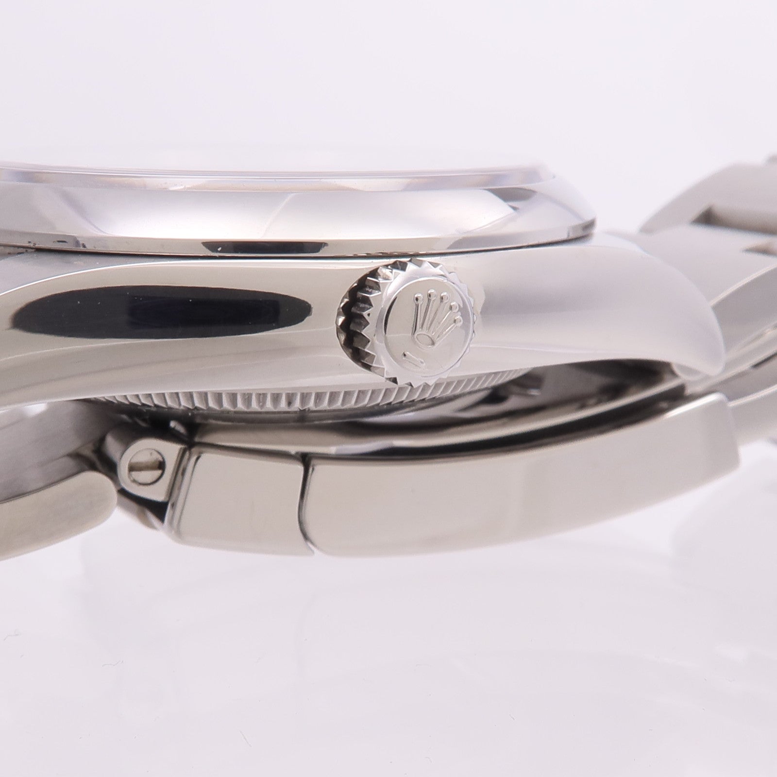 ROLEX Oyster Perpetual 114200