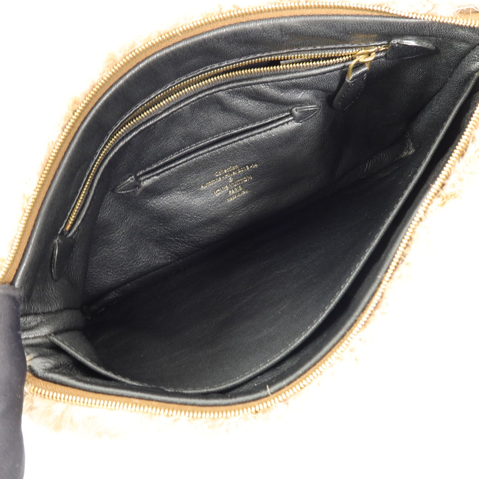 LOUIS VUITTON 水貂皮草Caresse Lockit Boudoir MM Real Mink Fur鏈帶肩背袋