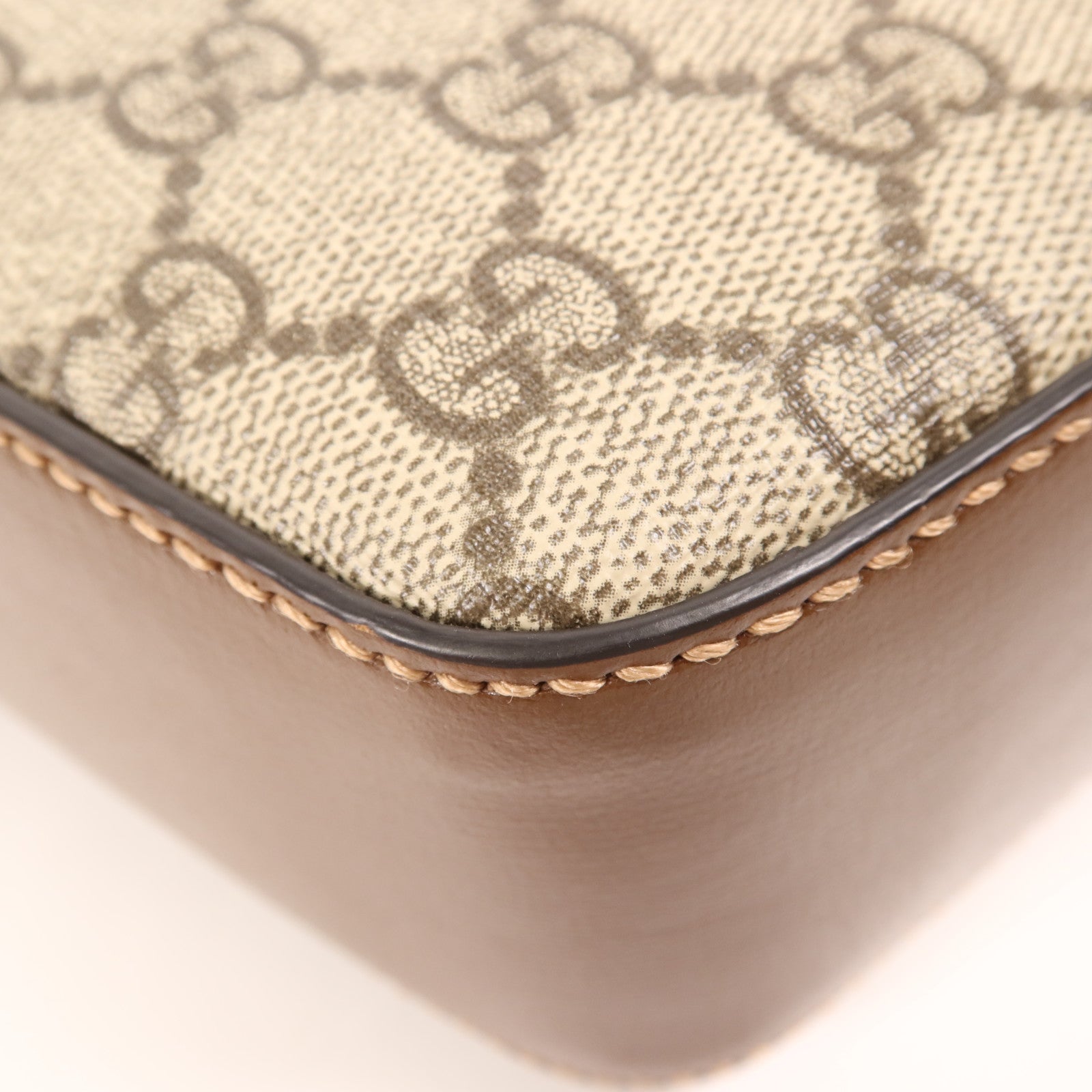 GUCCI 塗層帆布Shoulder Bag金扣肩背袋