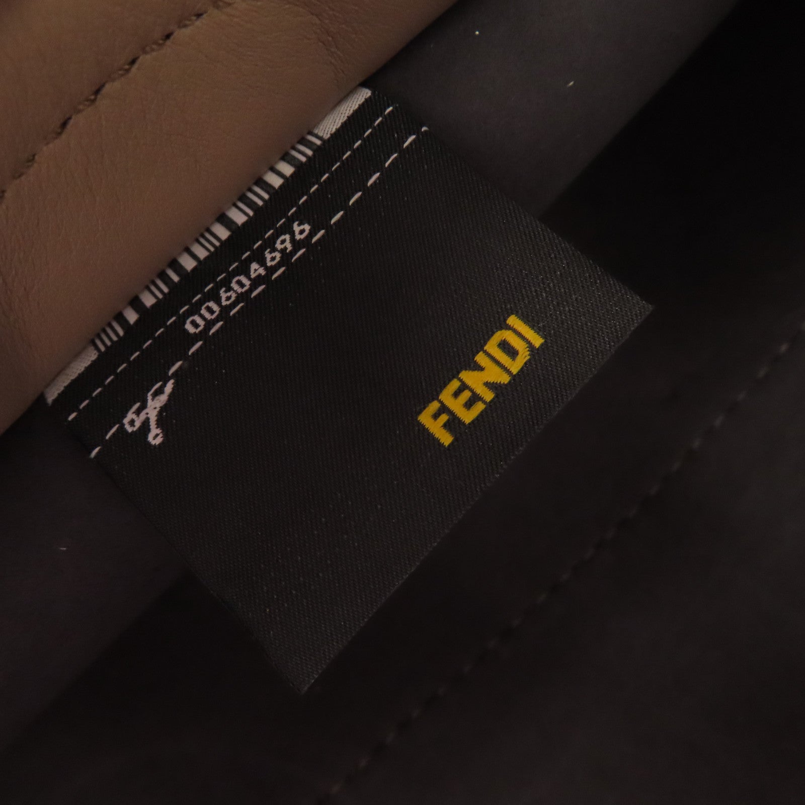 FENDI 牛皮皮革Tote Bag手挽袋