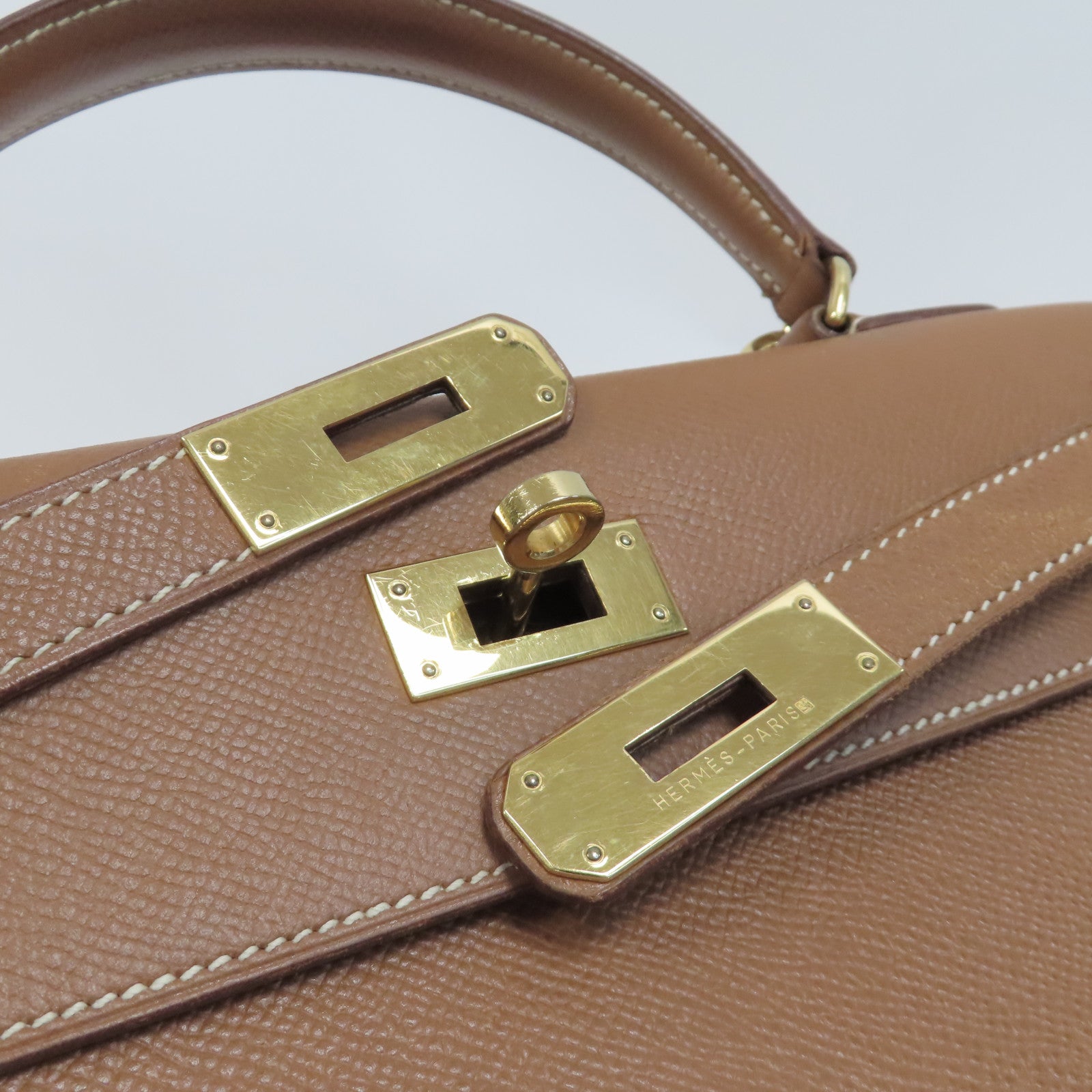 HERMES Courchevel皮革Kelly 28手挽肩背兩用袋Gold/金色