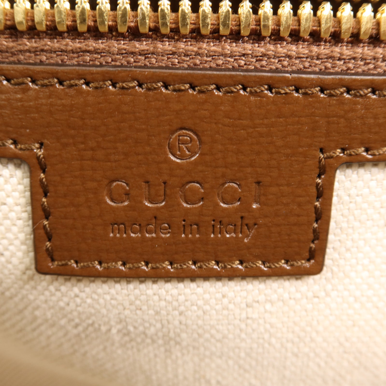 GUCCI 塗層帆布Shoulder Bag金扣肩背袋