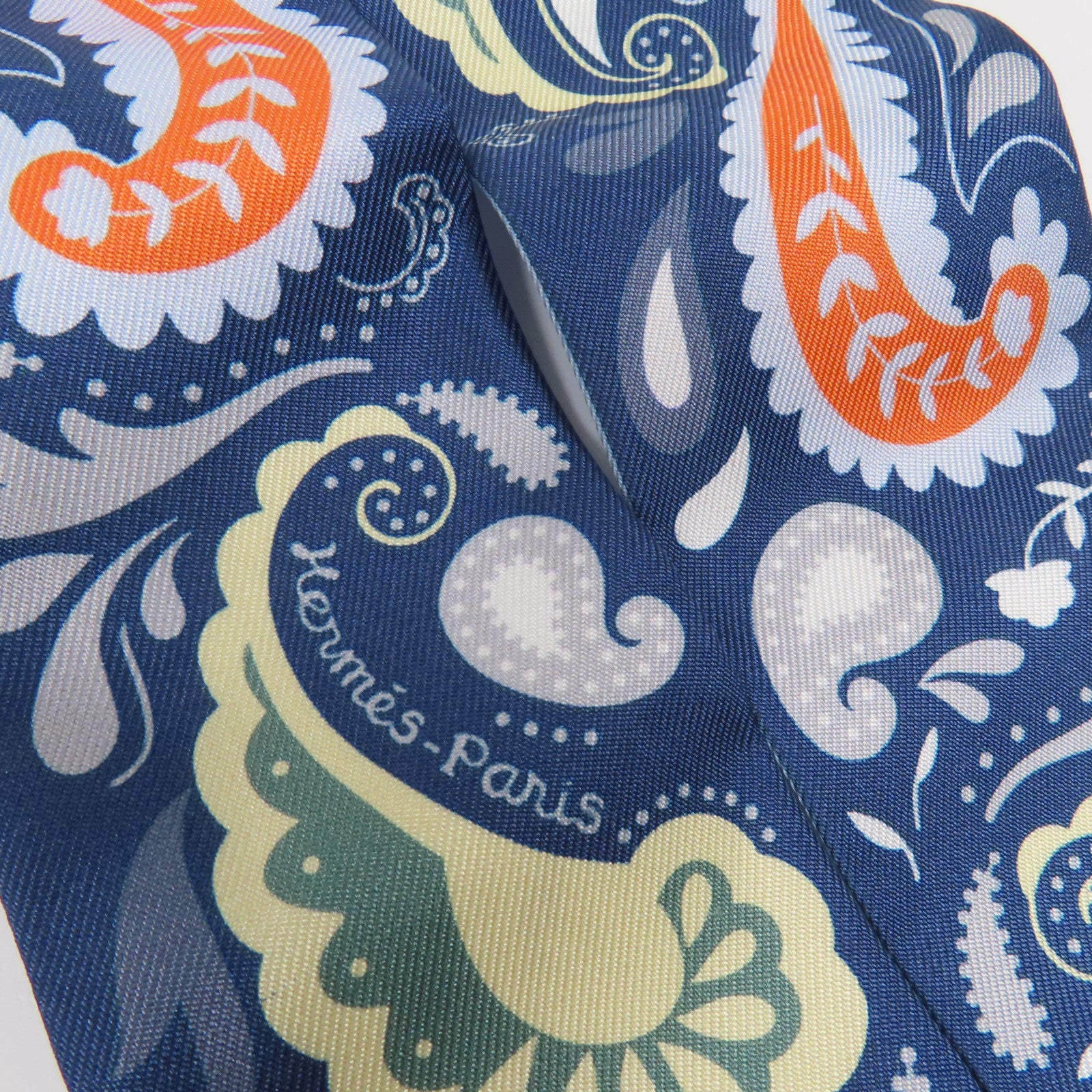 HERMES 絲質Twilly絲巾