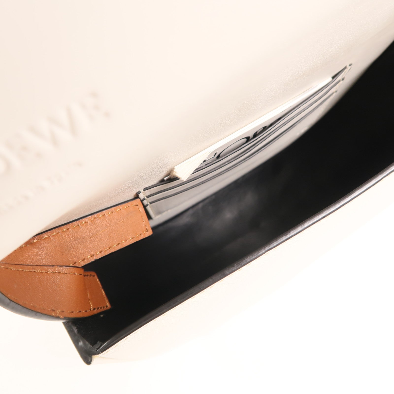 LOEWE 牛皮皮革Heel Duo肩背袋