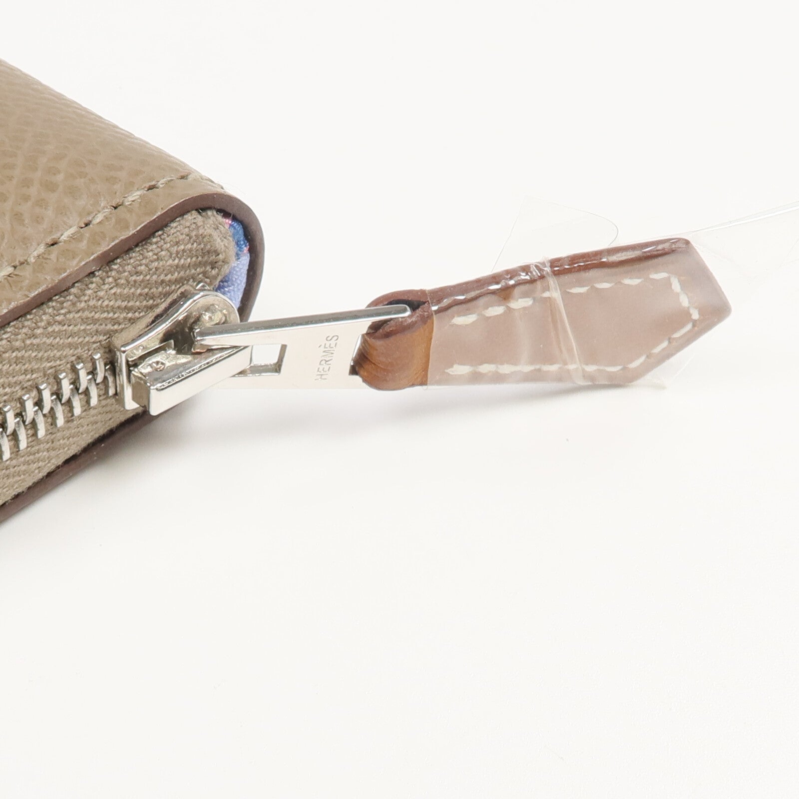HERMES Epsom皮革Silk'In Long Wallet長錢包Etoupe