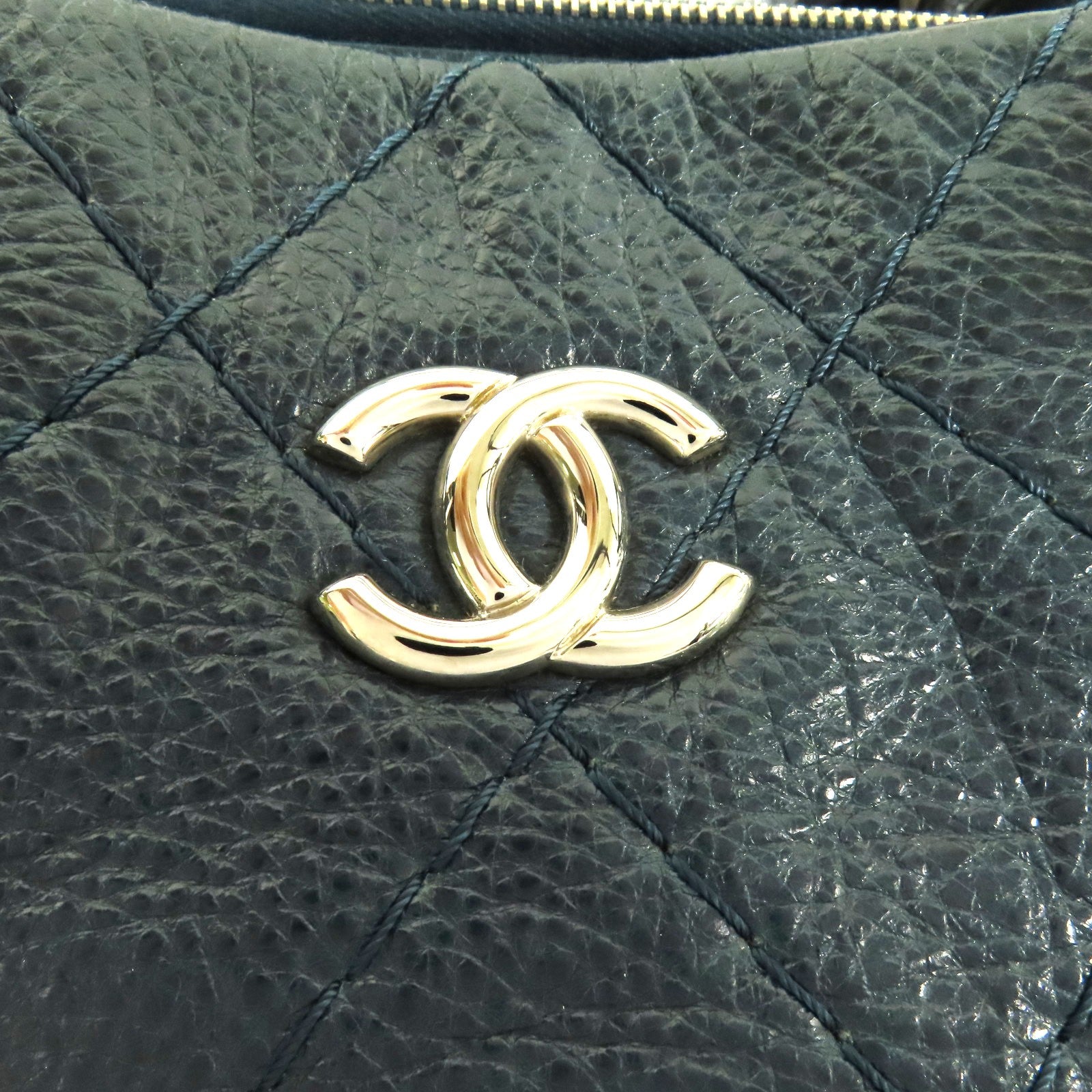 CHANEL 牛皮皮革Tote Bag銀扣肩背袋