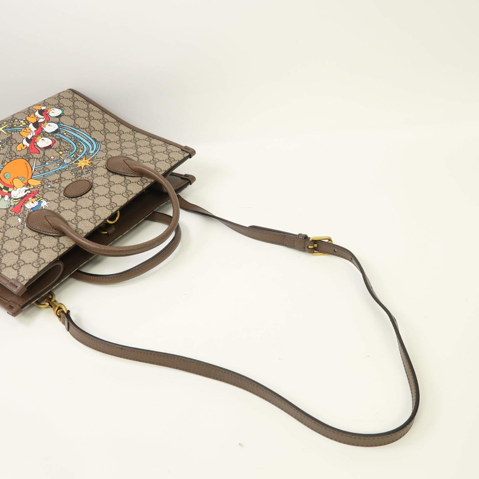 GUCCI 【激減優惠】塗層帆布Disney GG Supreme金扣手挽肩背兩用袋米色