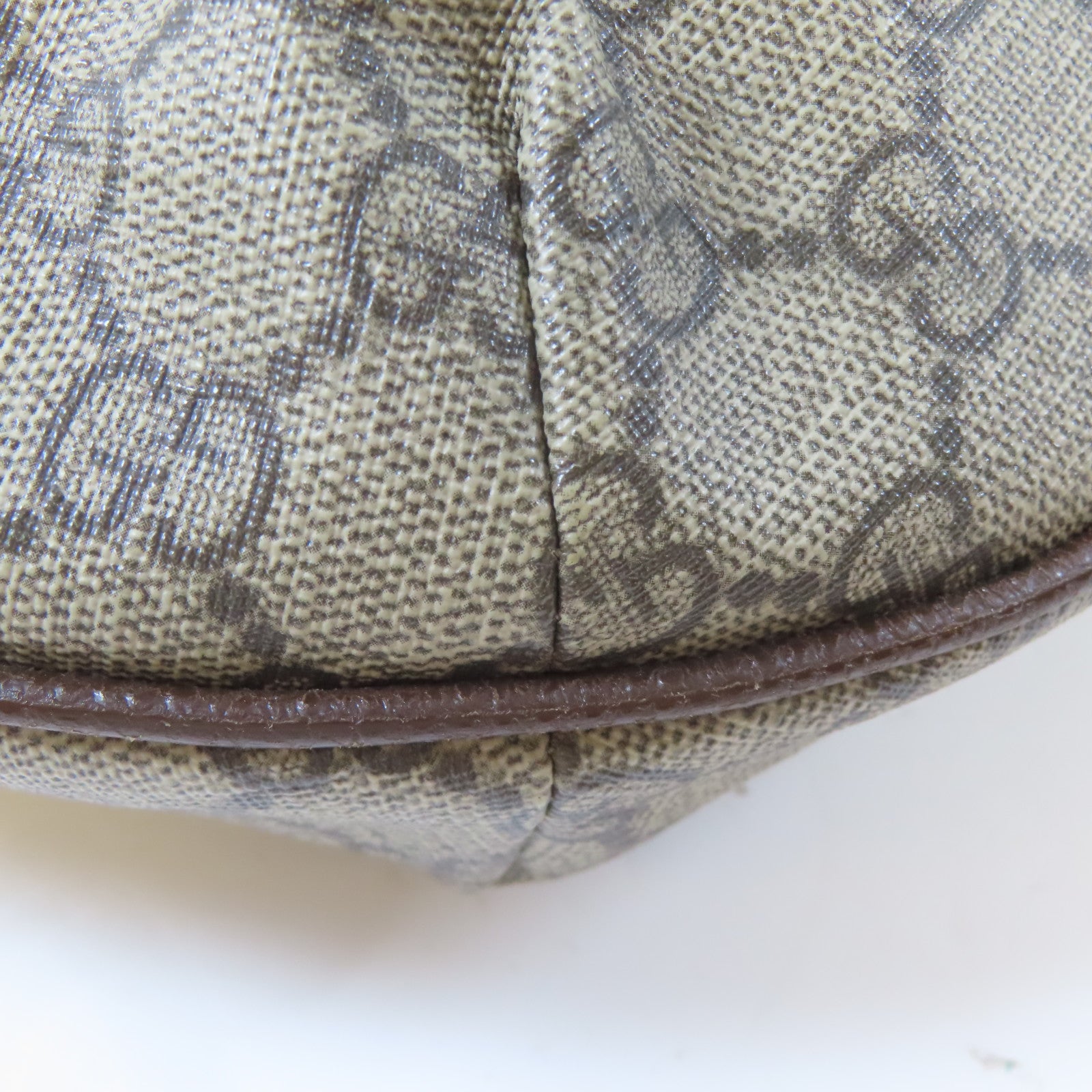GUCCI 塗層帆布Ophidia金扣肩背袋啡色