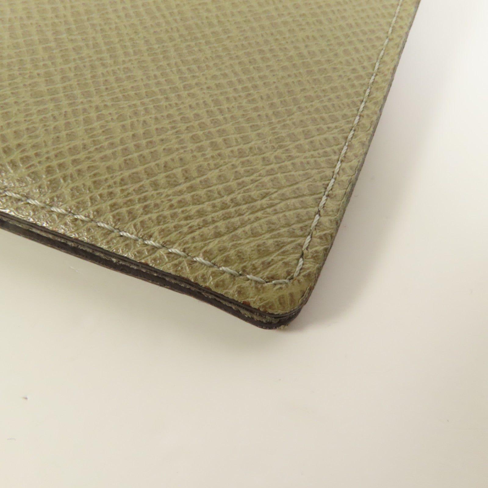 LOUIS VUITTON Taiga Long Wallet長錢包