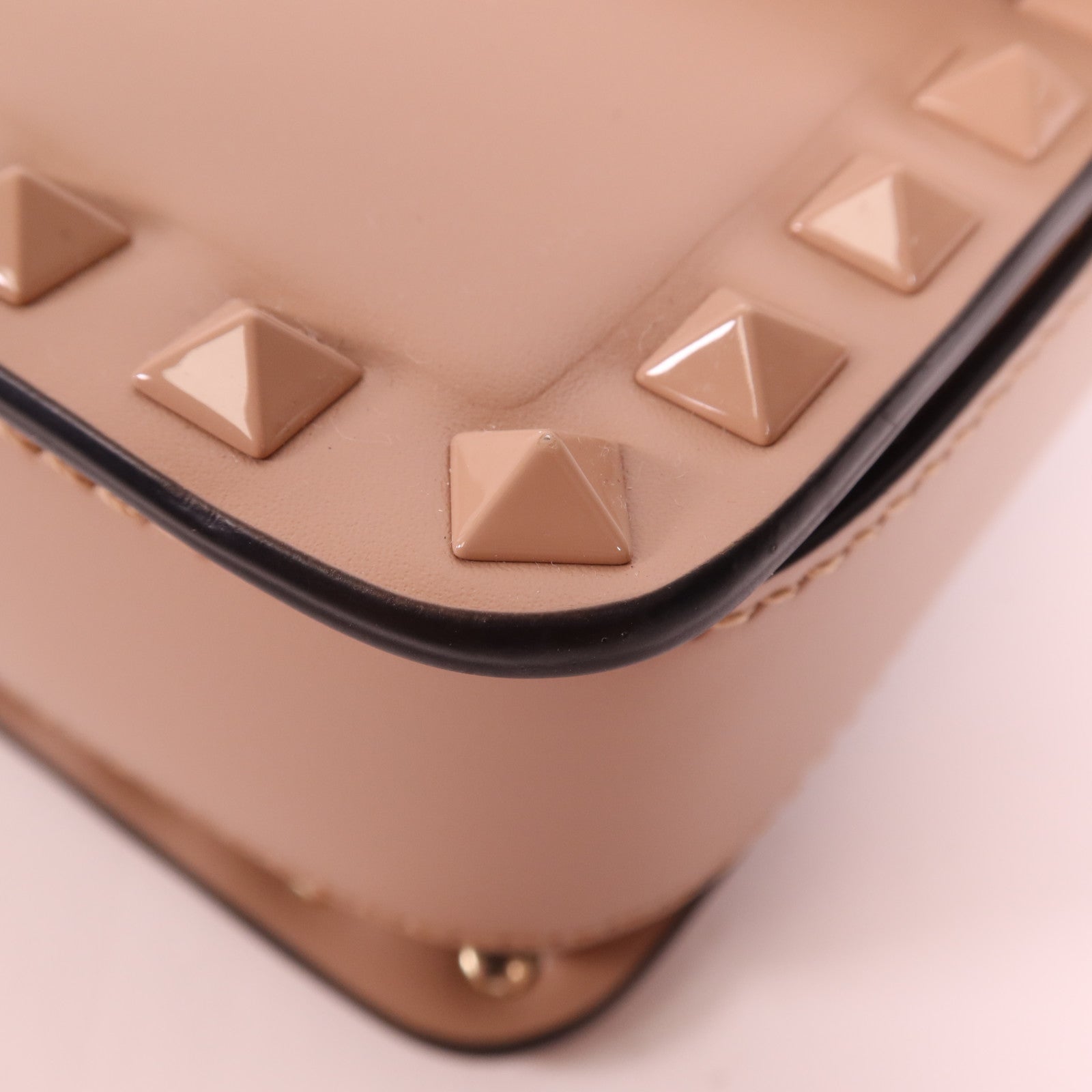 Valentino 牛皮皮革Shoulder Bag金扣肩背袋