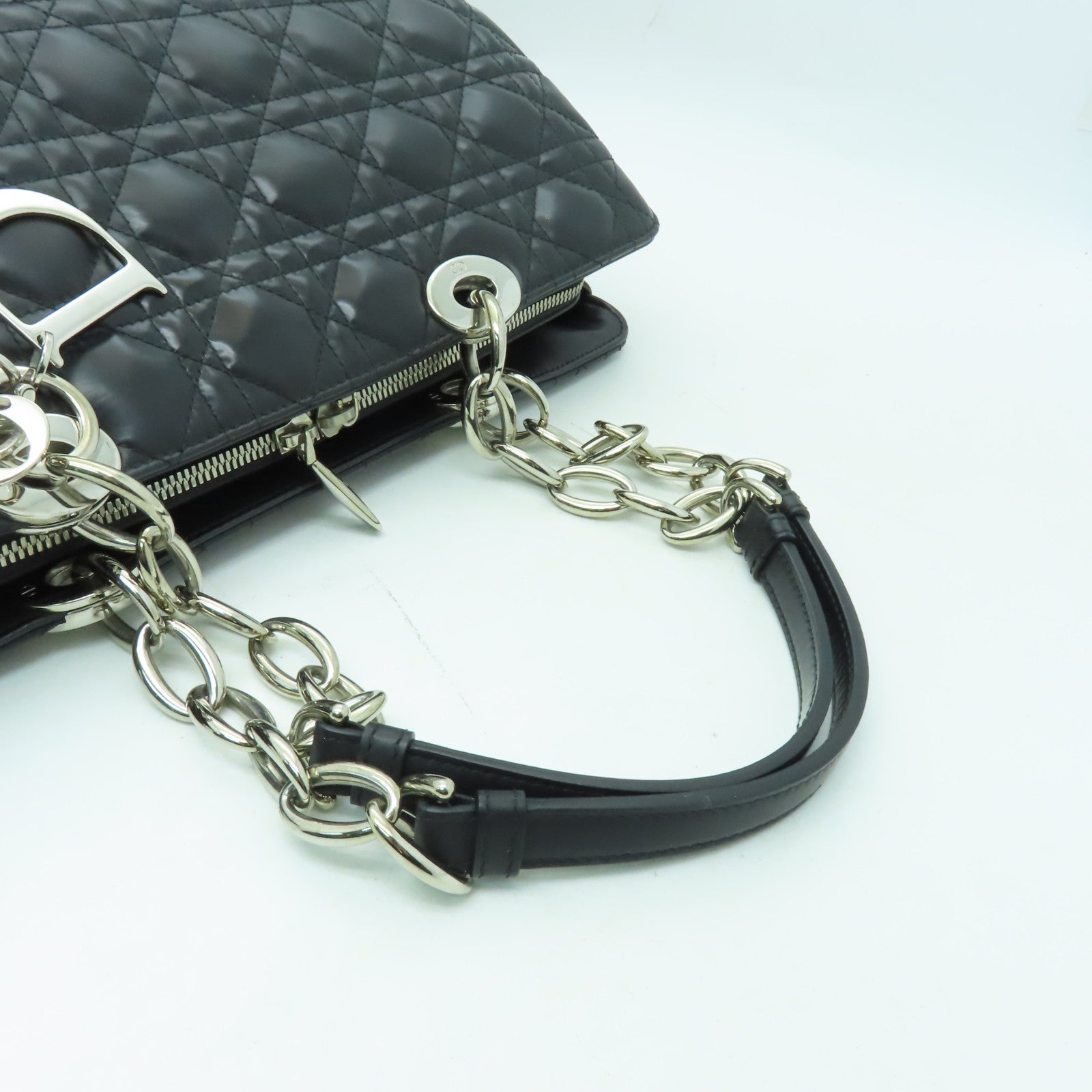 Dior 【激減優惠】漆皮皮革Hand Bag銀扣手挽袋黑色