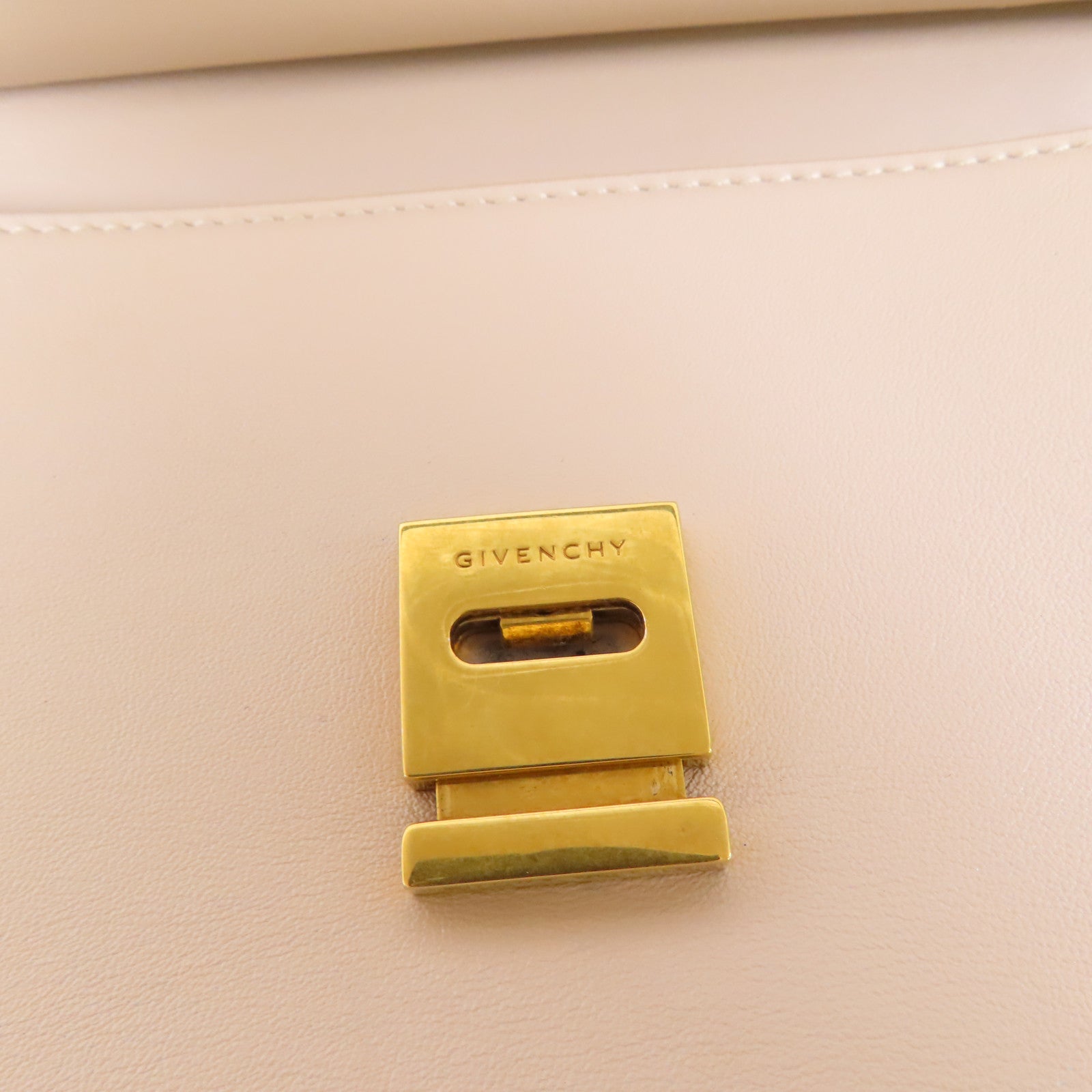 GIVENCHY 牛皮皮革Whip Bag Large金扣手挽肩背兩用袋