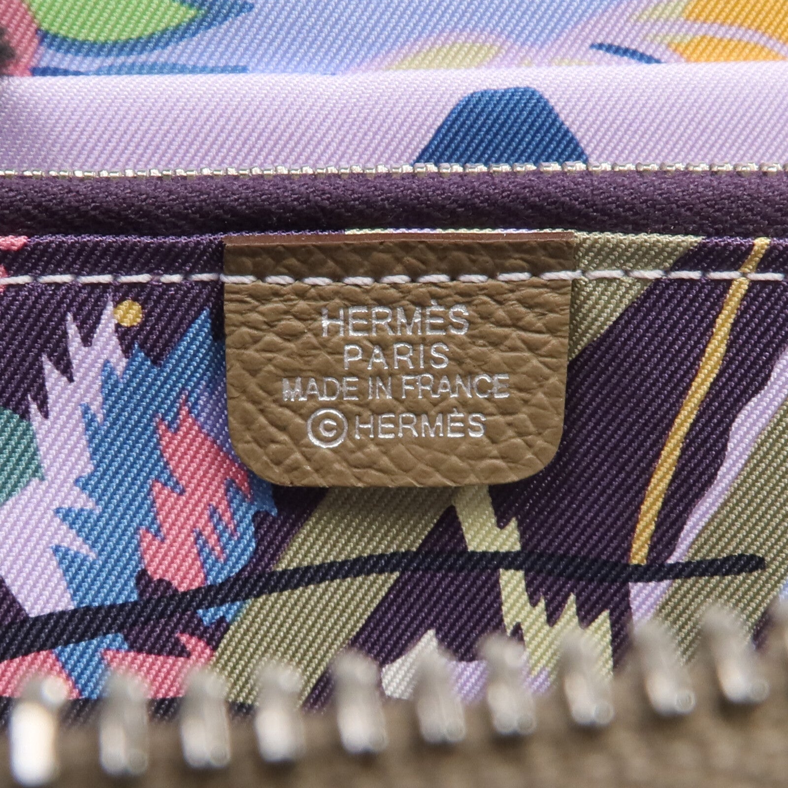 HERMES Epsom皮革Silk'In Long Wallet長錢包Etoupe