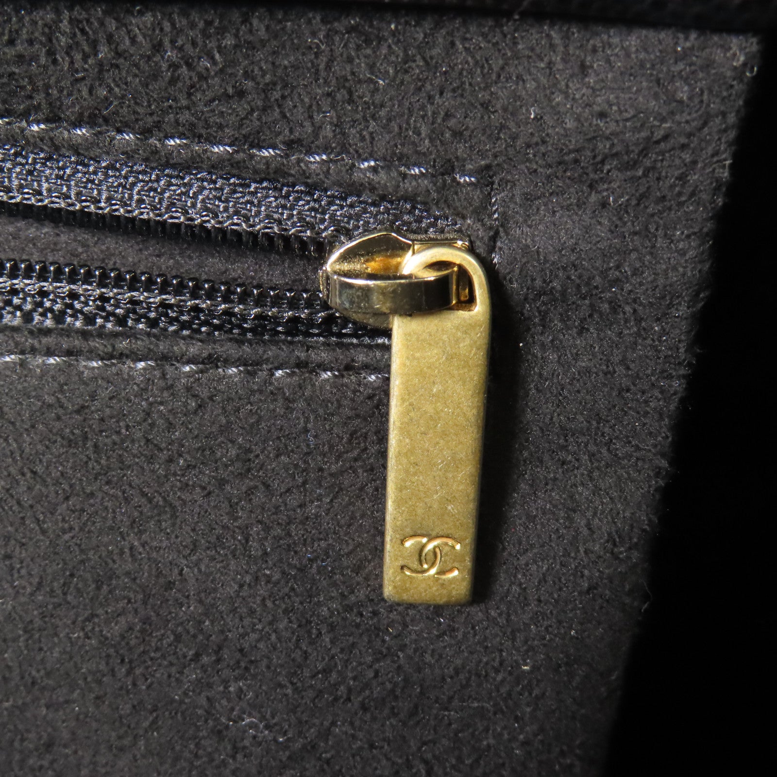 CHANEL 牛皮皮Deauville金扣手挽肩背兩用袋