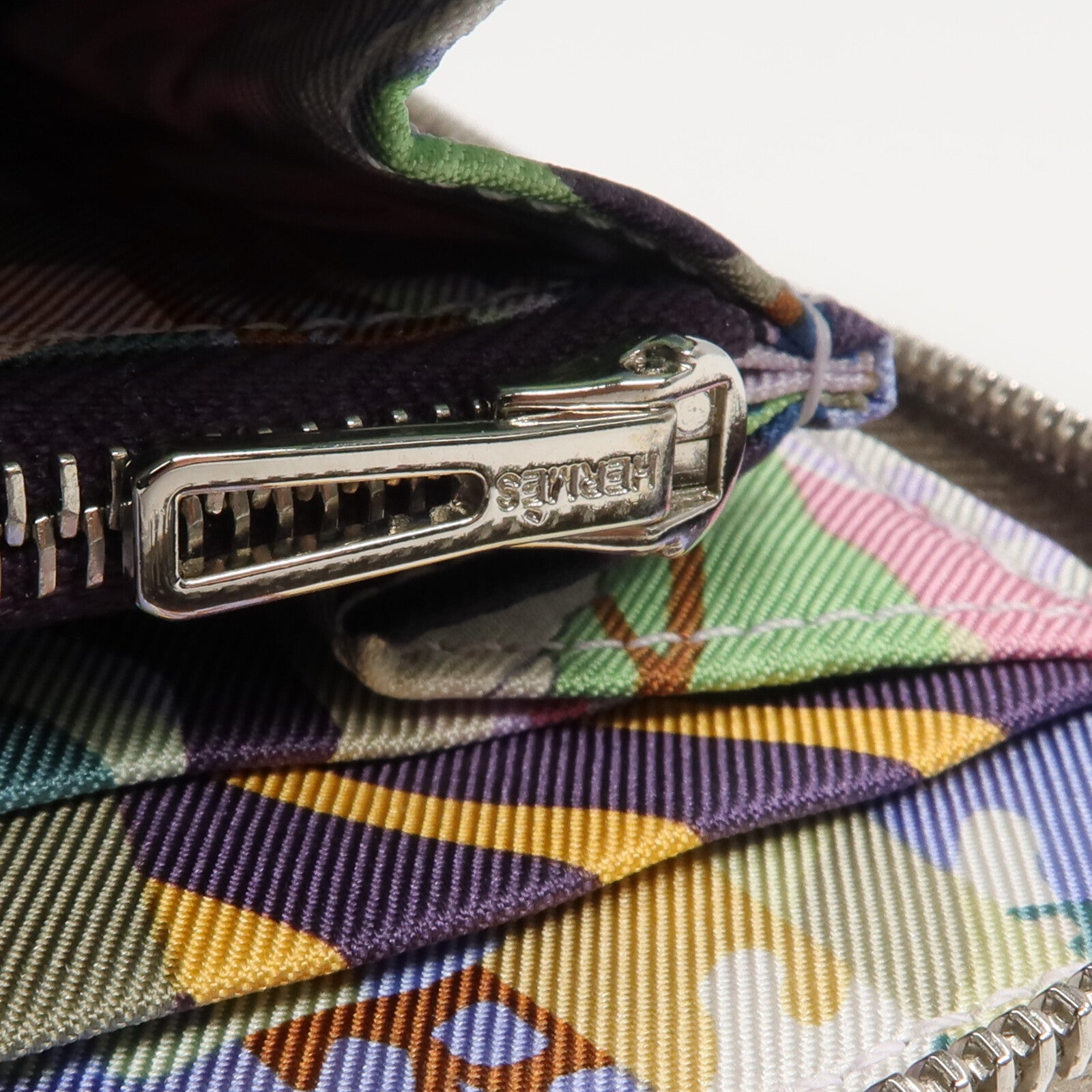 HERMES Epsom皮革Silk'In Long Wallet長錢包Etoupe