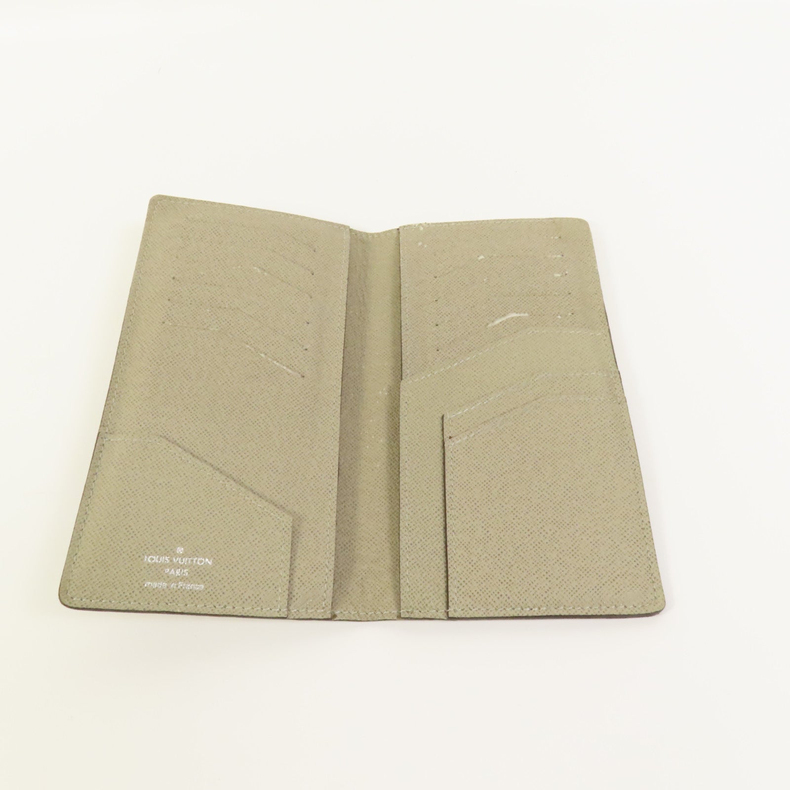 LOUIS VUITTON Taiga Long Wallet長錢包