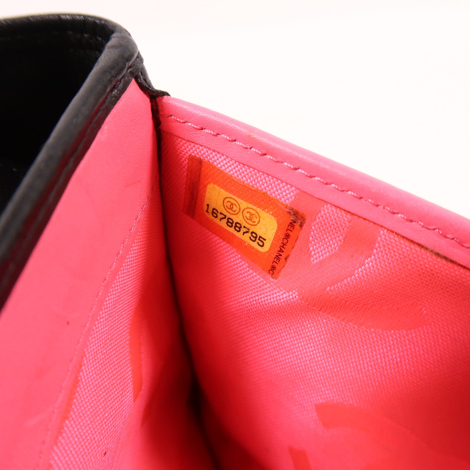 CHANEL 牛皮皮革Cambon Wallet銀扣錢包黑色